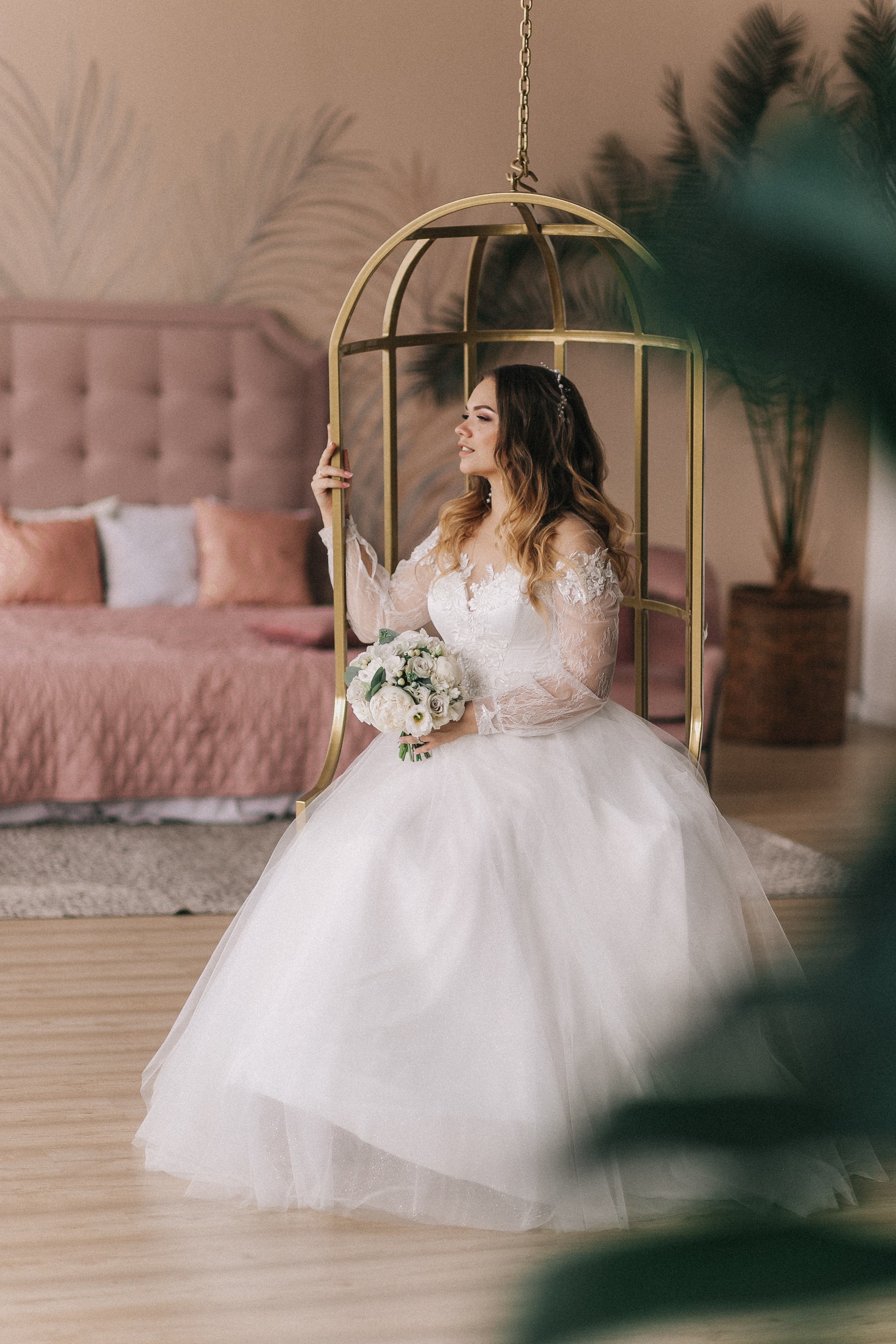 Татьяна и Никита, студия, парк. Свадебный фотограф Юлия Сарапульцева, Ижевск