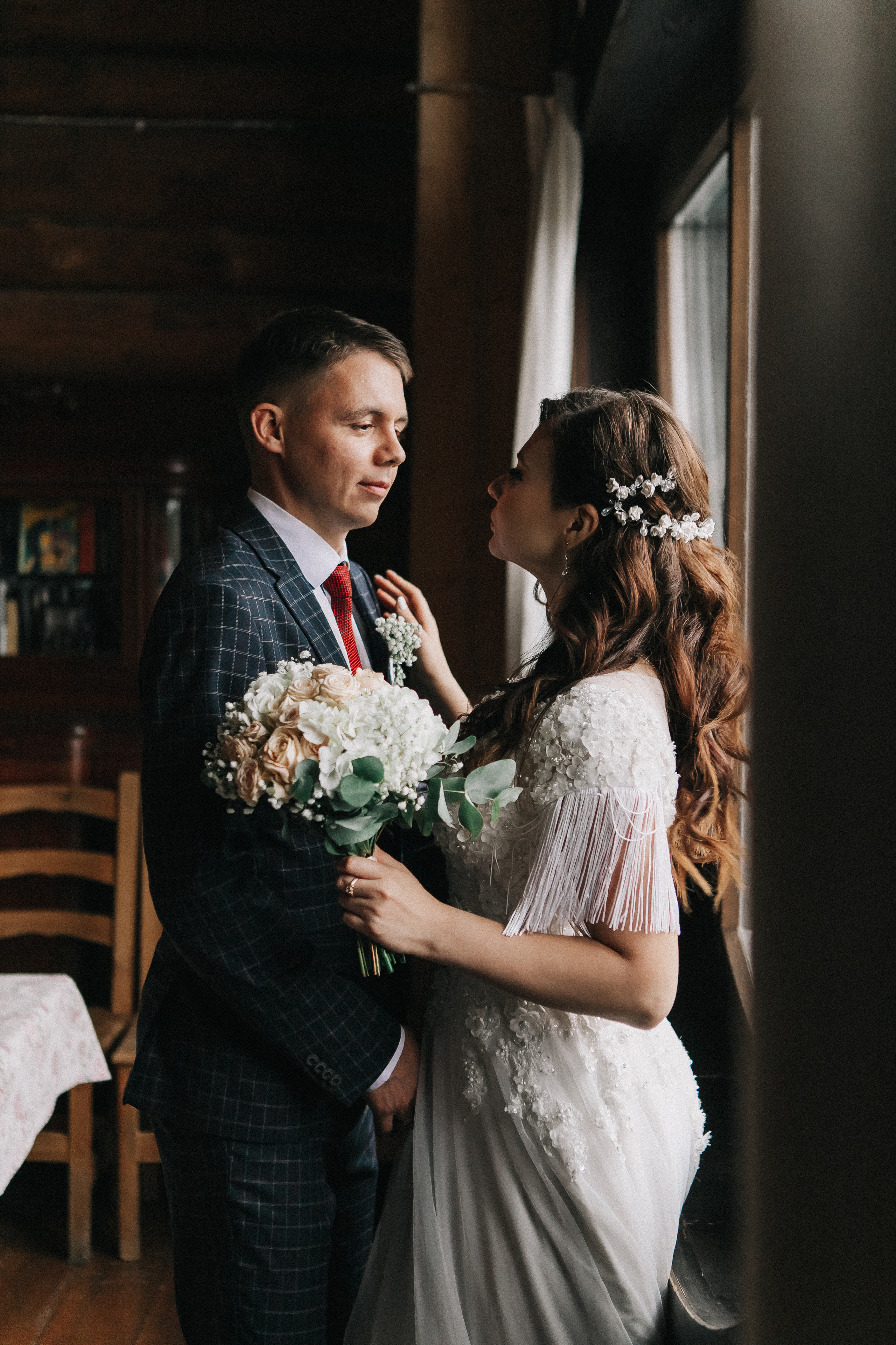 Анастасия и Вячеслав в студии и Бобровой долине. Свадебный фотограф Юлия Сарапульцева, Ижевск