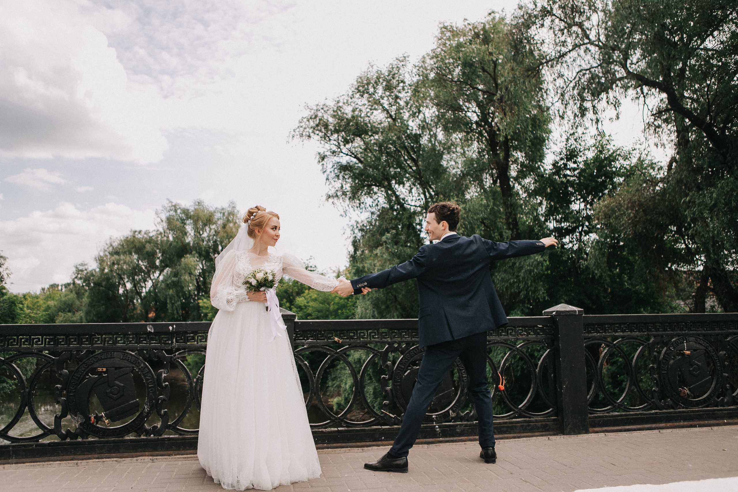 Руслан и Мария, парк Кирова, Ижсталь. Свадебный фотограф Юлия Сарапульцева, Ижевск