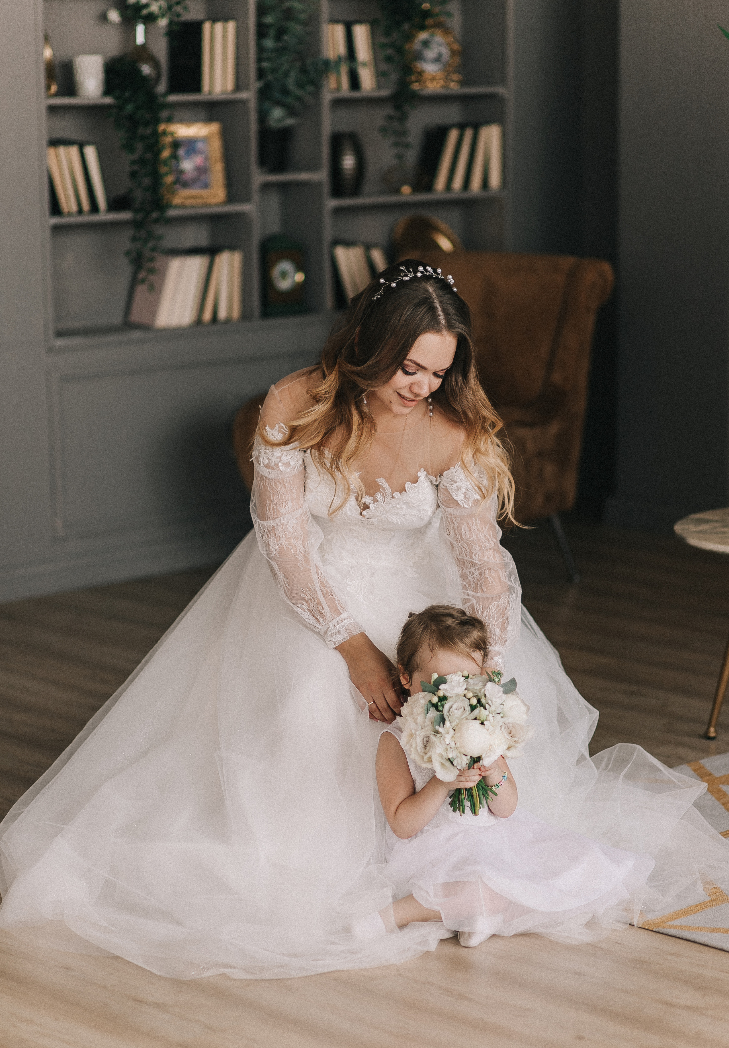 Татьяна и Никита, студия, парк. Свадебный фотограф Юлия Сарапульцева, Ижевск