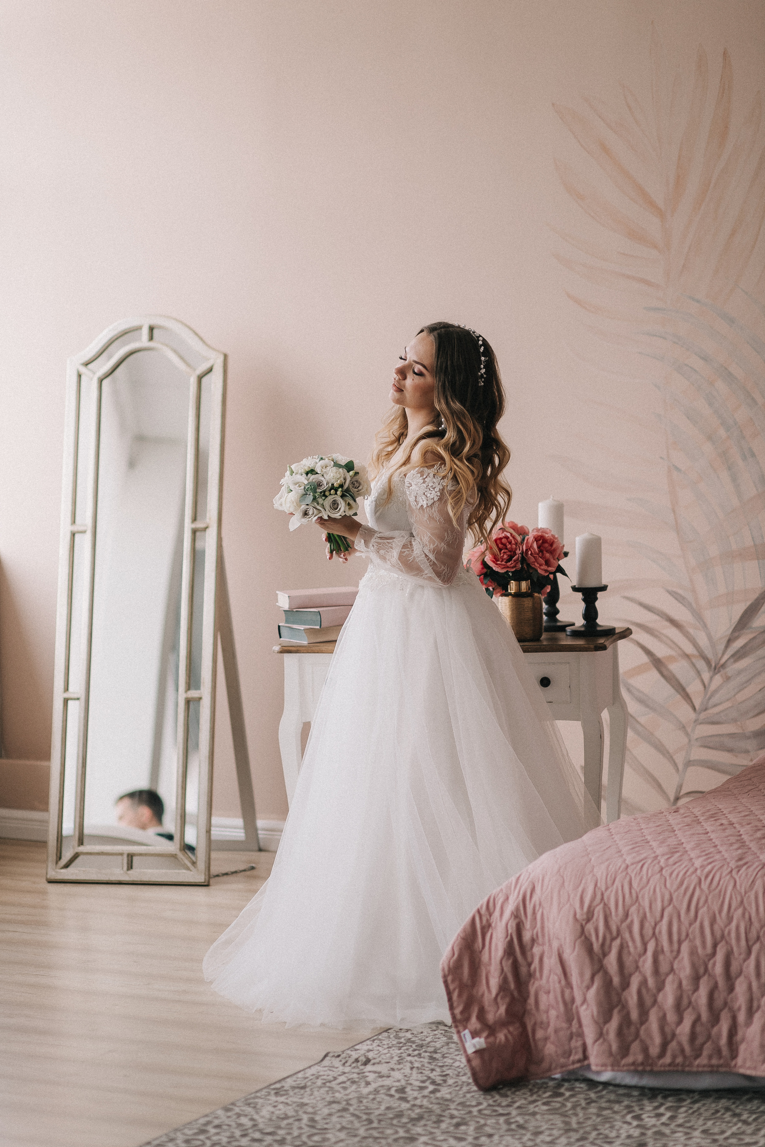 Татьяна и Никита, студия, парк. Свадебный фотограф Юлия Сарапульцева, Ижевск