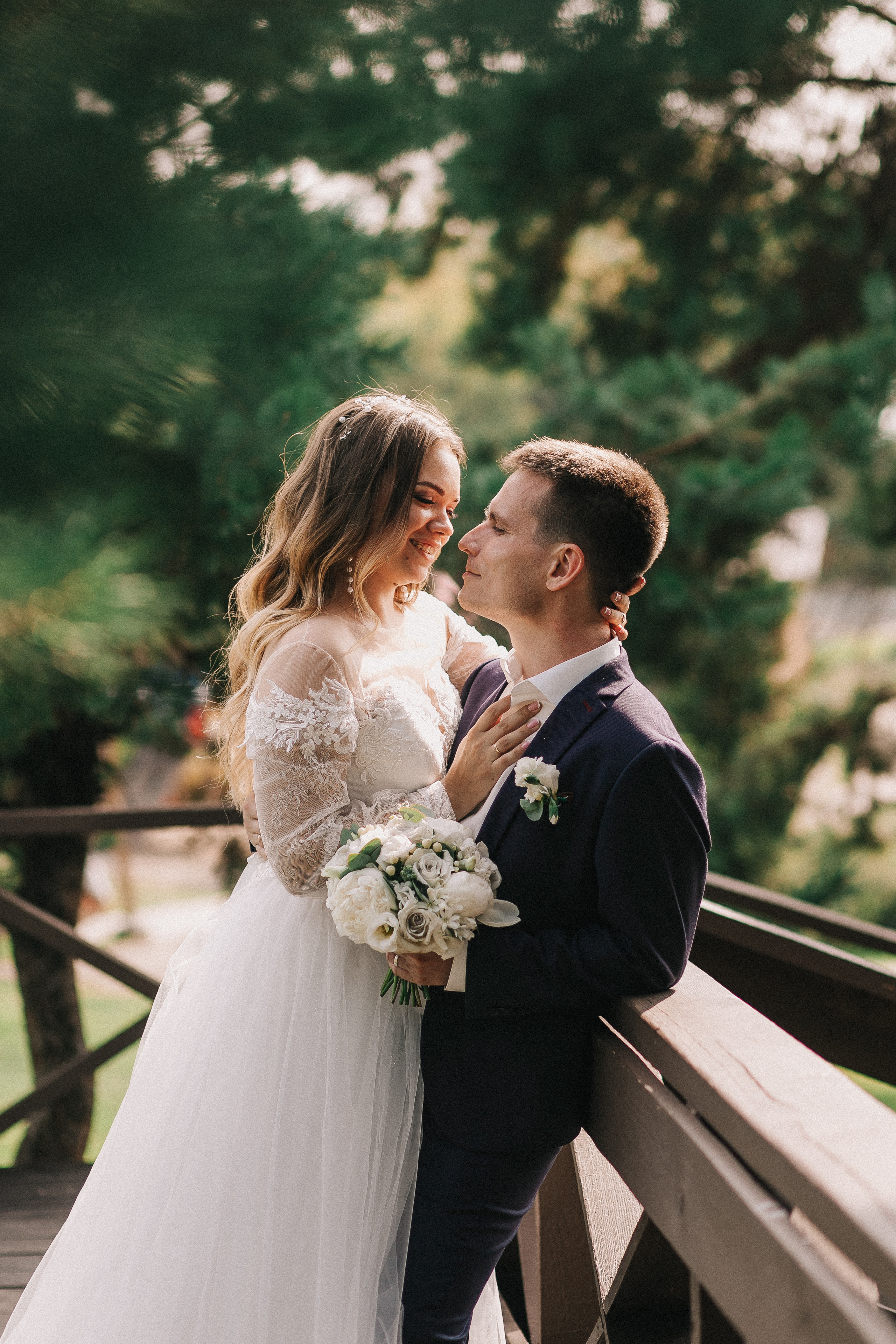 Татьяна и Никита, студия, парк. Свадебный фотограф Юлия Сарапульцева, Ижевск