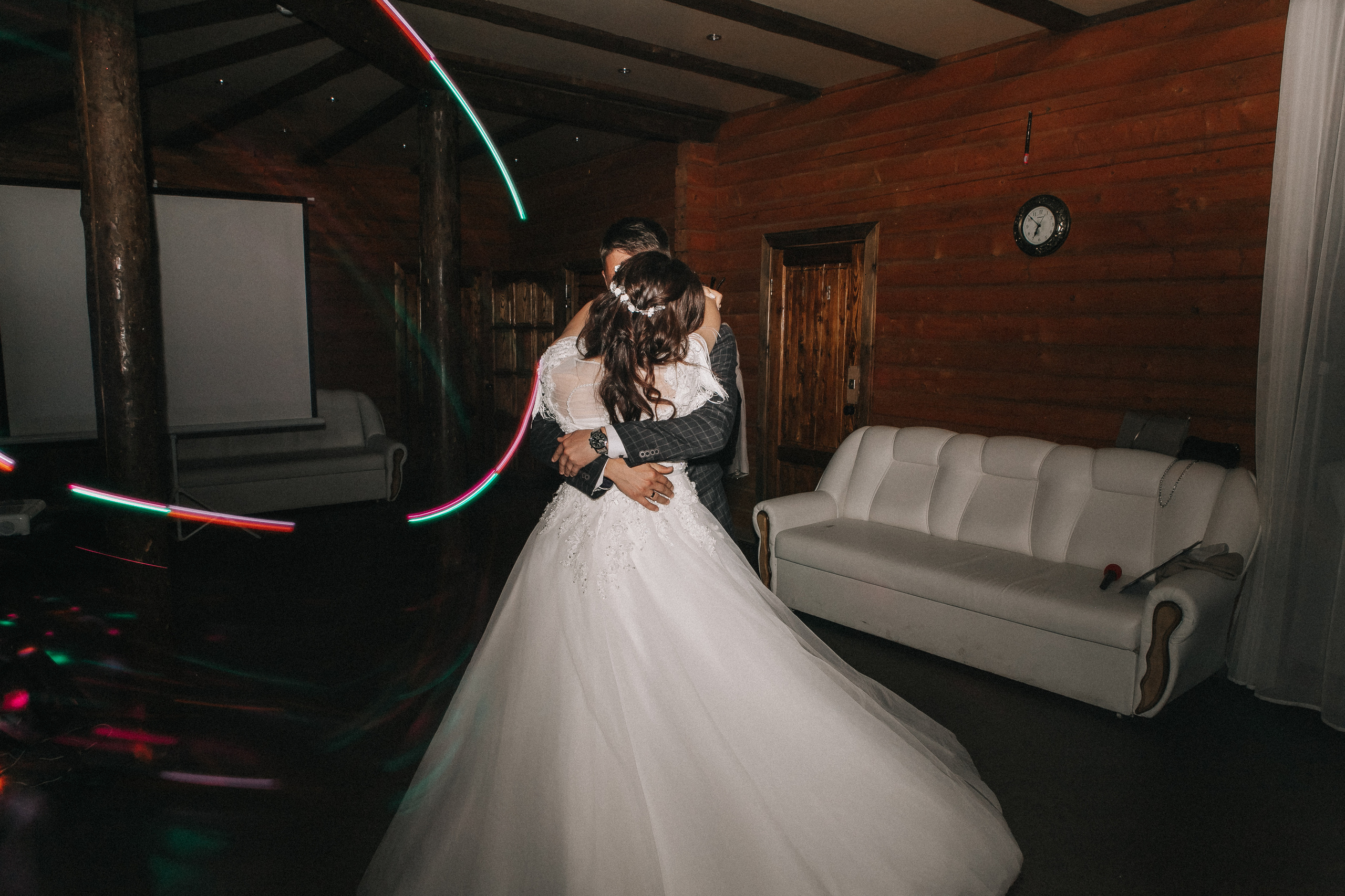 Анастасия и Вячеслав в студии и Бобровой долине. Свадебный фотограф Юлия Сарапульцева, Ижевск