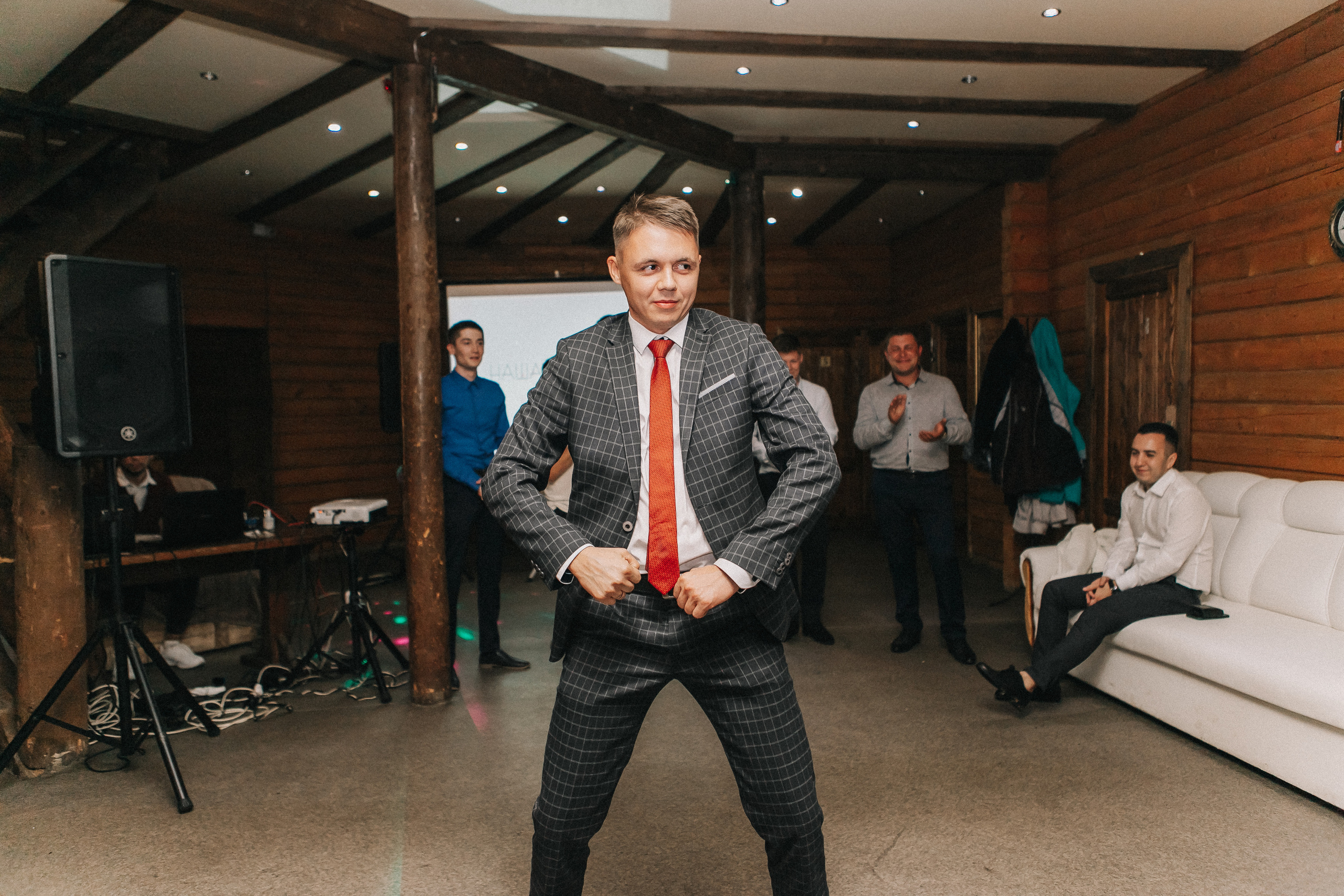 Анастасия и Вячеслав в студии и Бобровой долине. Свадебный фотограф Юлия Сарапульцева, Ижевск