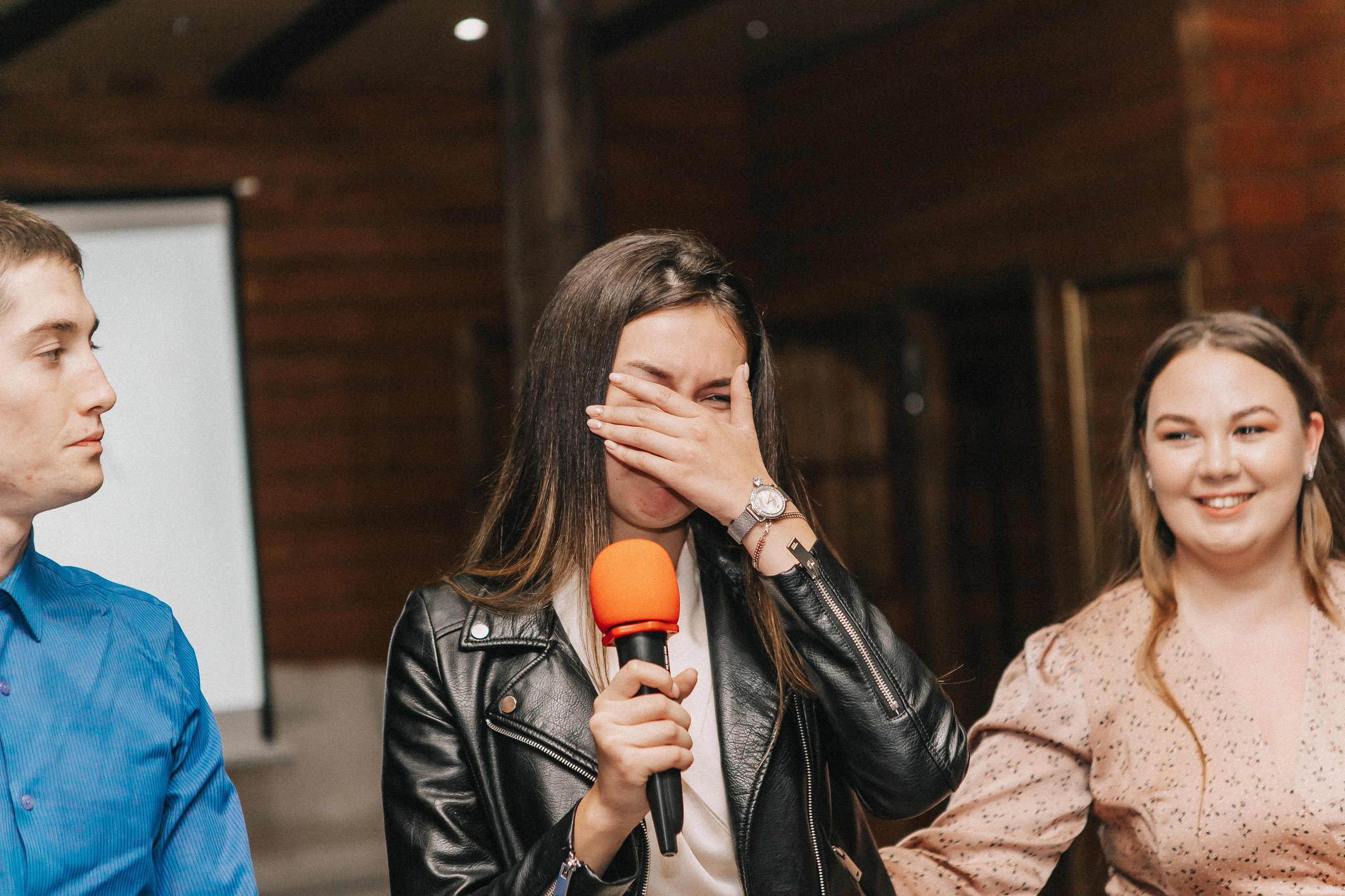 Анастасия и Вячеслав в студии и Бобровой долине. Свадебный фотограф Юлия Сарапульцева, Ижевск