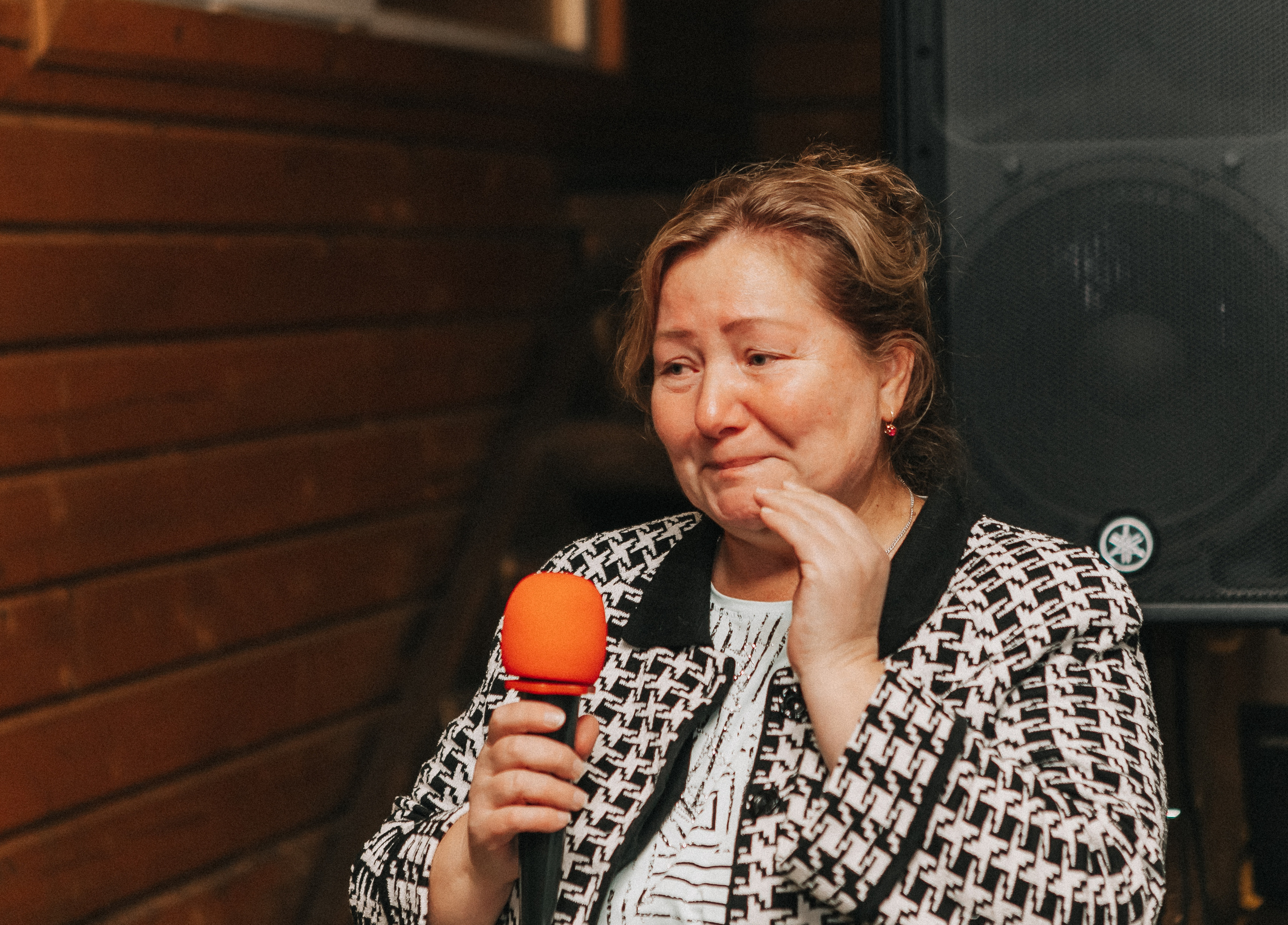 Анастасия и Вячеслав в студии и Бобровой долине. Свадебный фотограф Юлия Сарапульцева, Ижевск