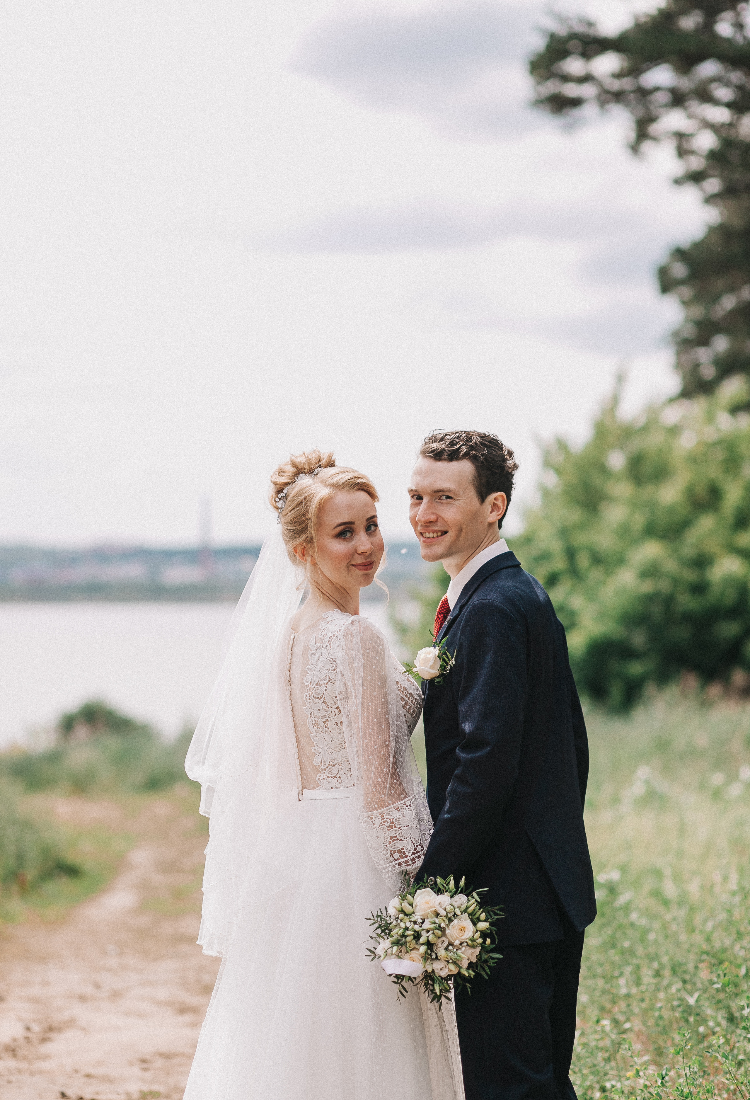 Руслан и Мария, парк Кирова, Ижсталь. Свадебный фотограф Юлия Сарапульцева, Ижевск