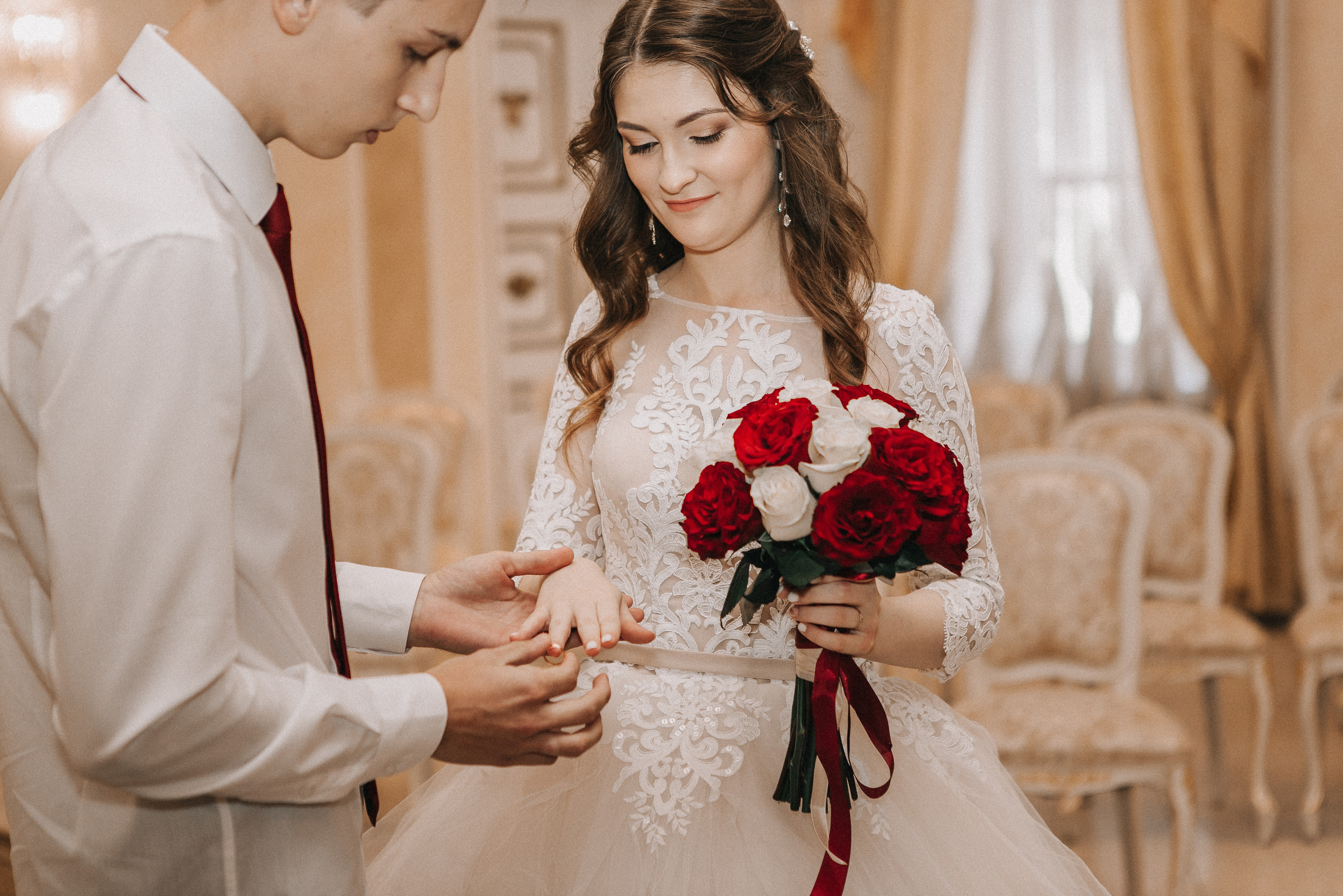 Мариам и Кирилл, Ижсталь, студия, парк Кирова. Свадебный фотограф Юлия Сарапульцева, Ижевск