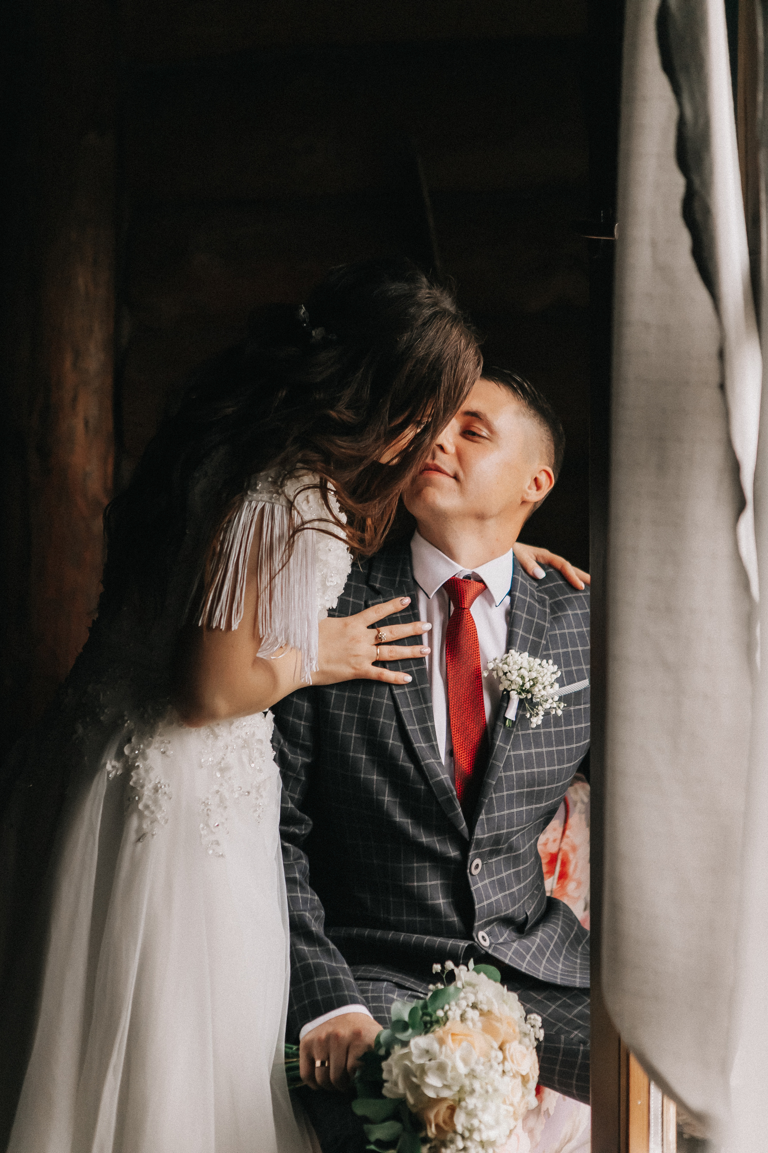 Анастасия и Вячеслав в студии и Бобровой долине. Свадебный фотограф Юлия Сарапульцева, Ижевск