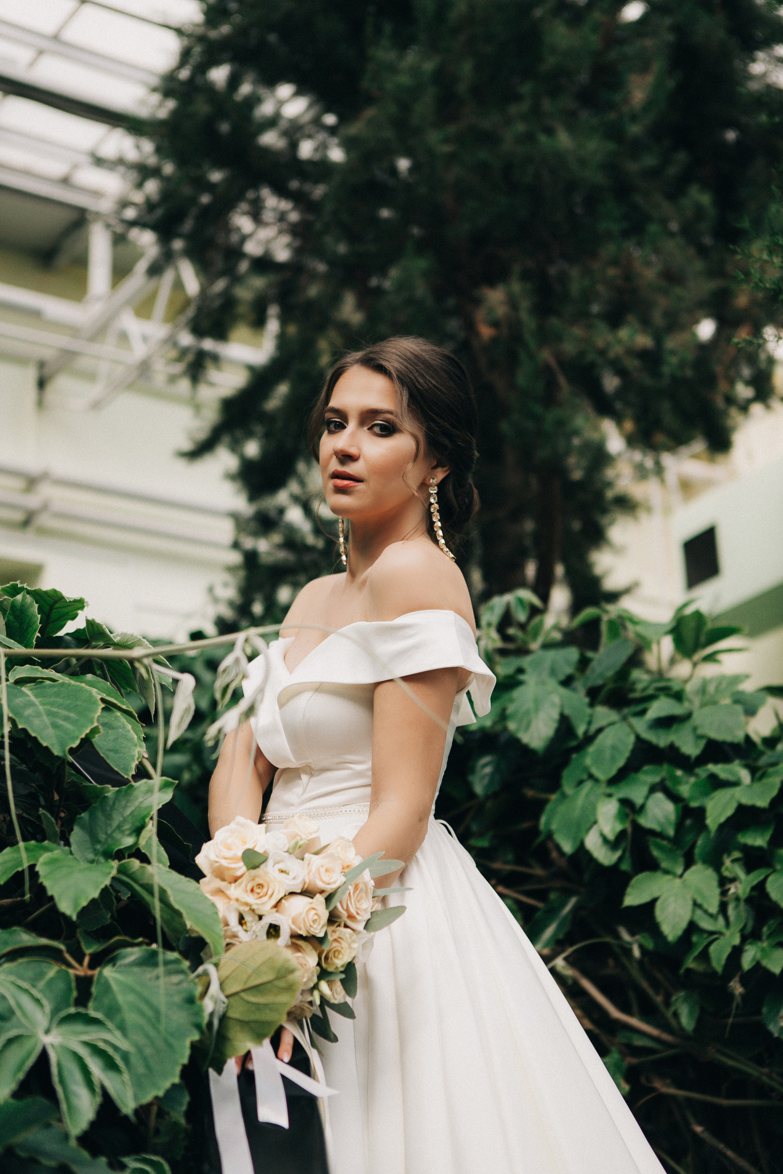 Мария, Михаил в зимнем саду. Свадебный фотограф Юлия Сарапульцева, Ижевск