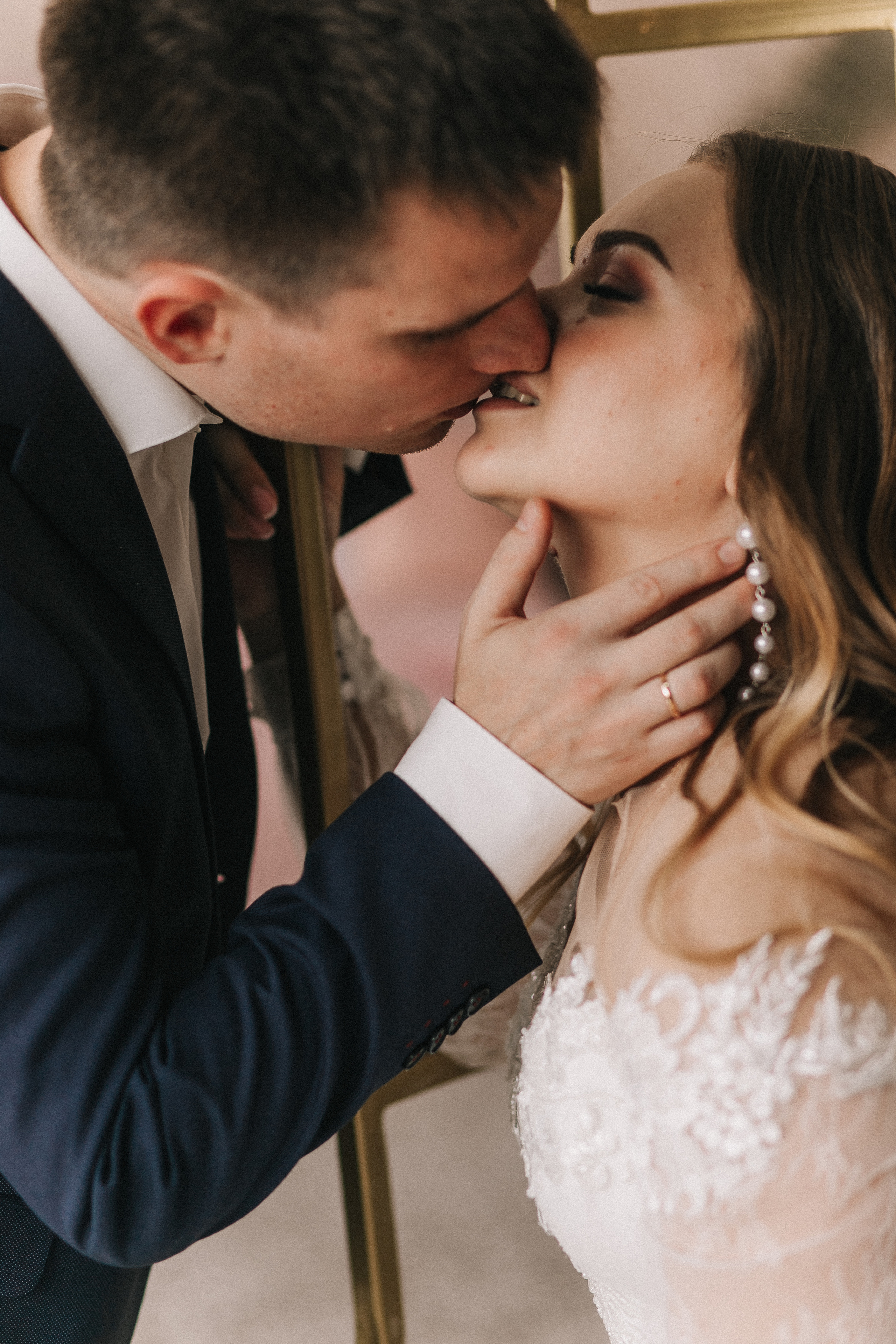 Татьяна и Никита, студия, парк. Свадебный фотограф Юлия Сарапульцева, Ижевск