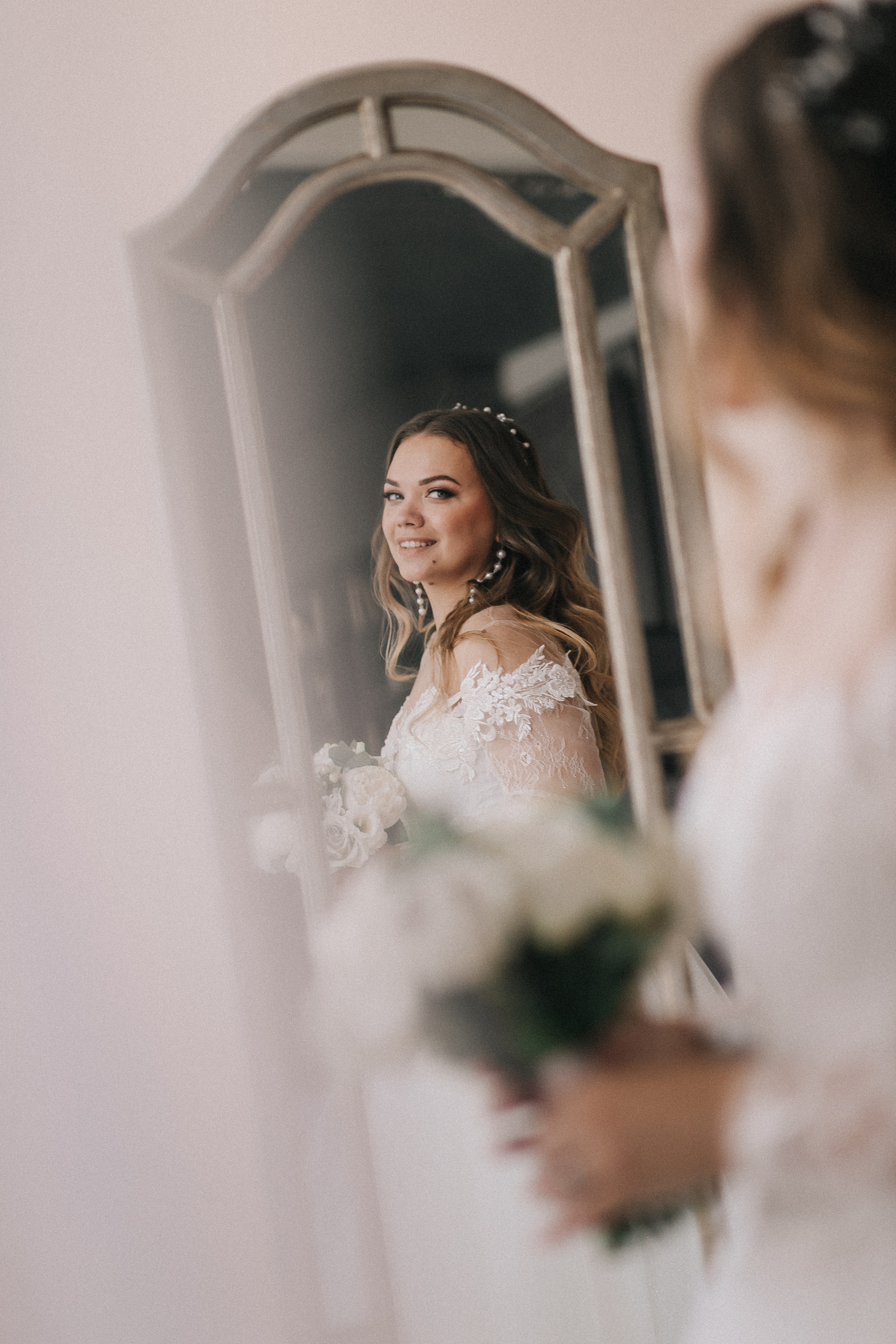 Татьяна и Никита, студия, парк. Свадебный фотограф Юлия Сарапульцева, Ижевск