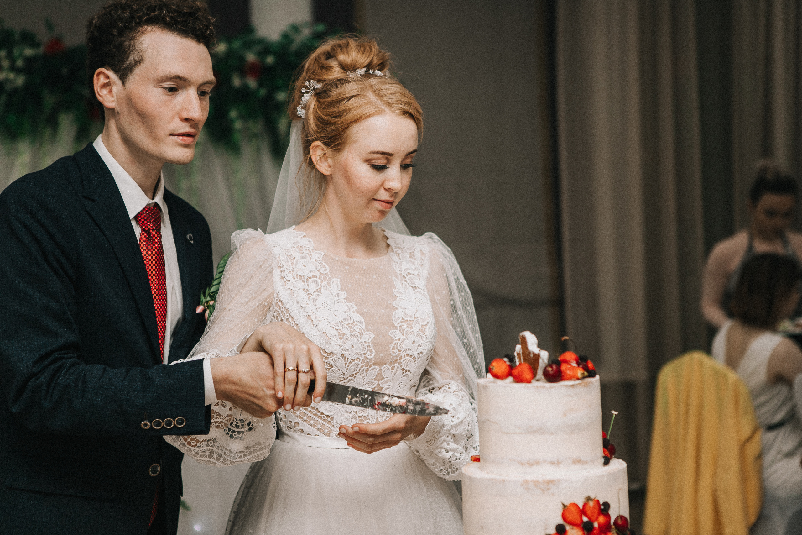 Руслан и Мария, парк Кирова, Ижсталь. Свадебный фотограф Юлия Сарапульцева, Ижевск