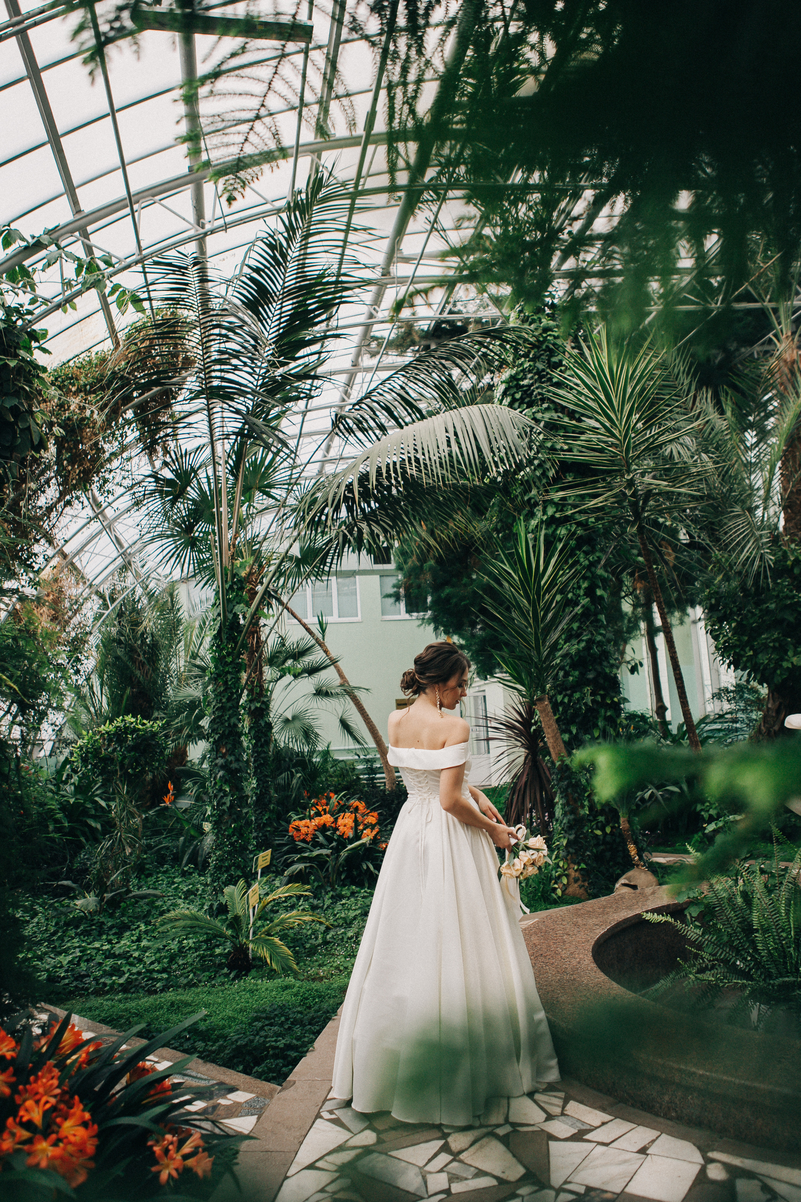 Мария, Михаил в зимнем саду. Свадебный фотограф Юлия Сарапульцева, Ижевск