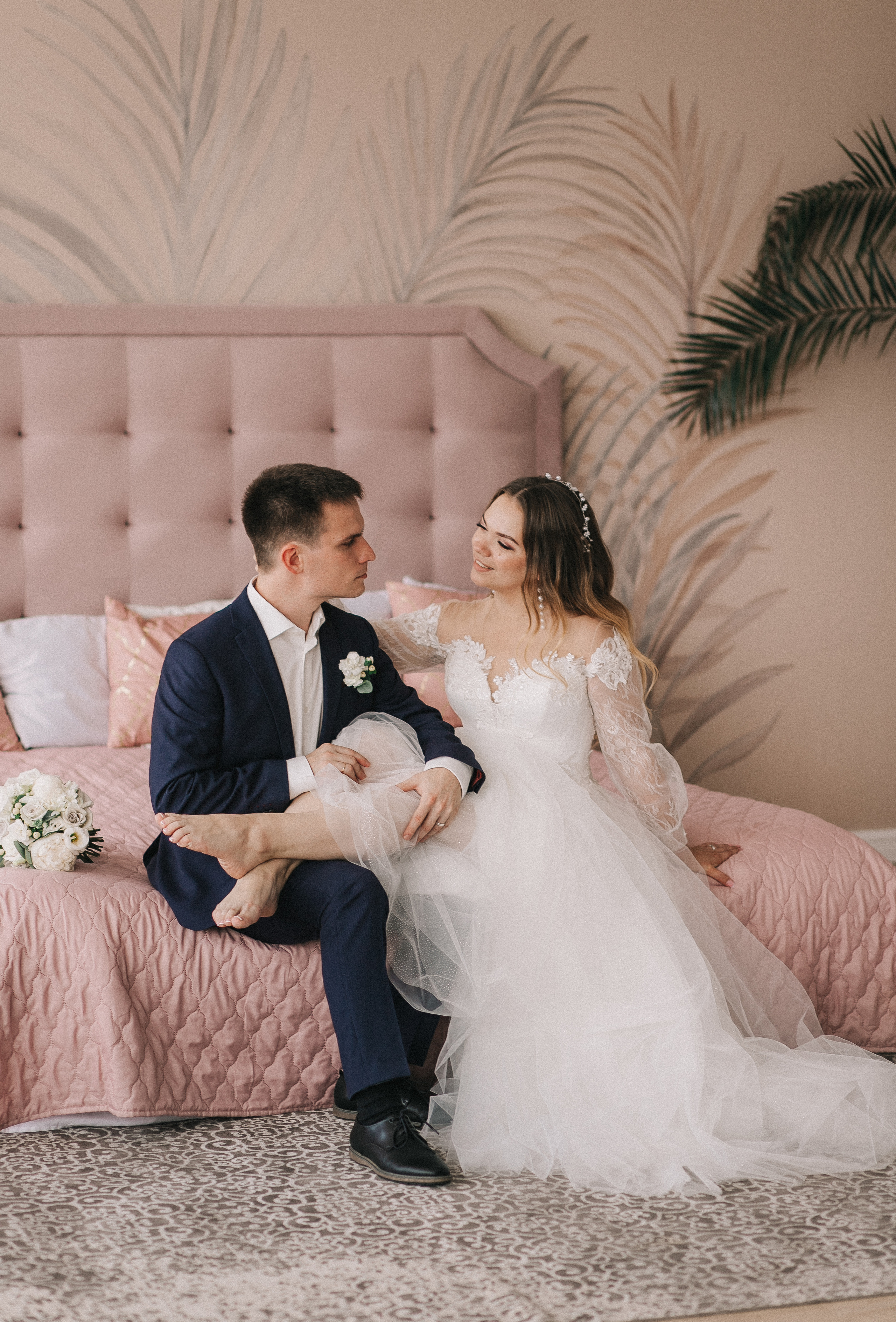 Татьяна и Никита, студия, парк. Свадебный фотограф Юлия Сарапульцева, Ижевск