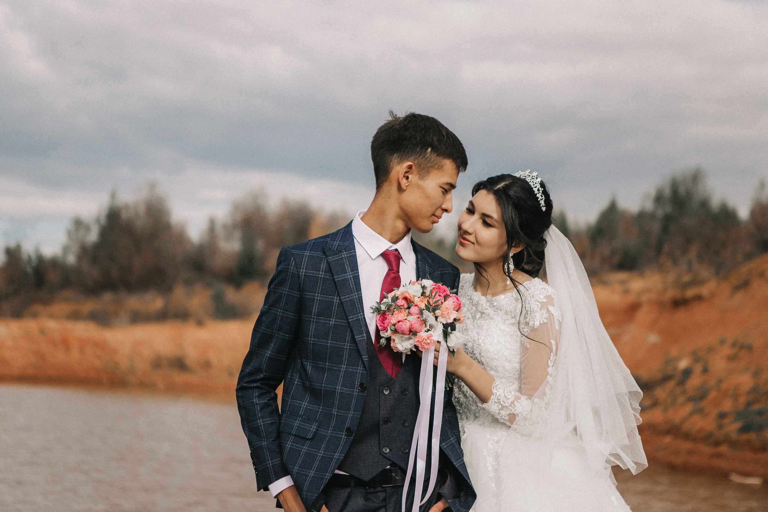 Алсу и Рифат на Чекериле и в студии. Свадебный фотограф Юлия Сарапульцева, Ижевск