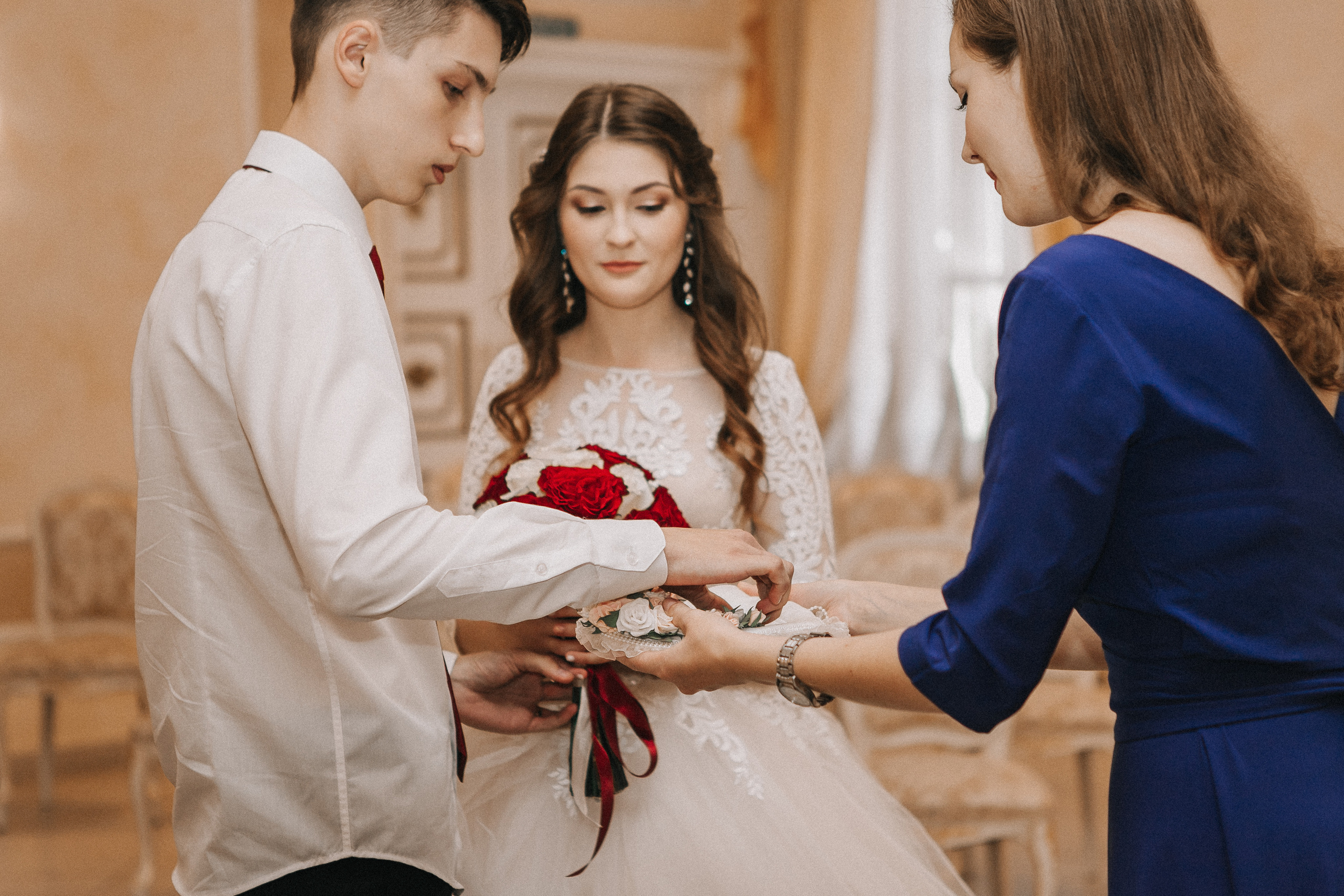 Мариам и Кирилл, Ижсталь, студия, парк Кирова. Свадебный фотограф Юлия Сарапульцева, Ижевск
