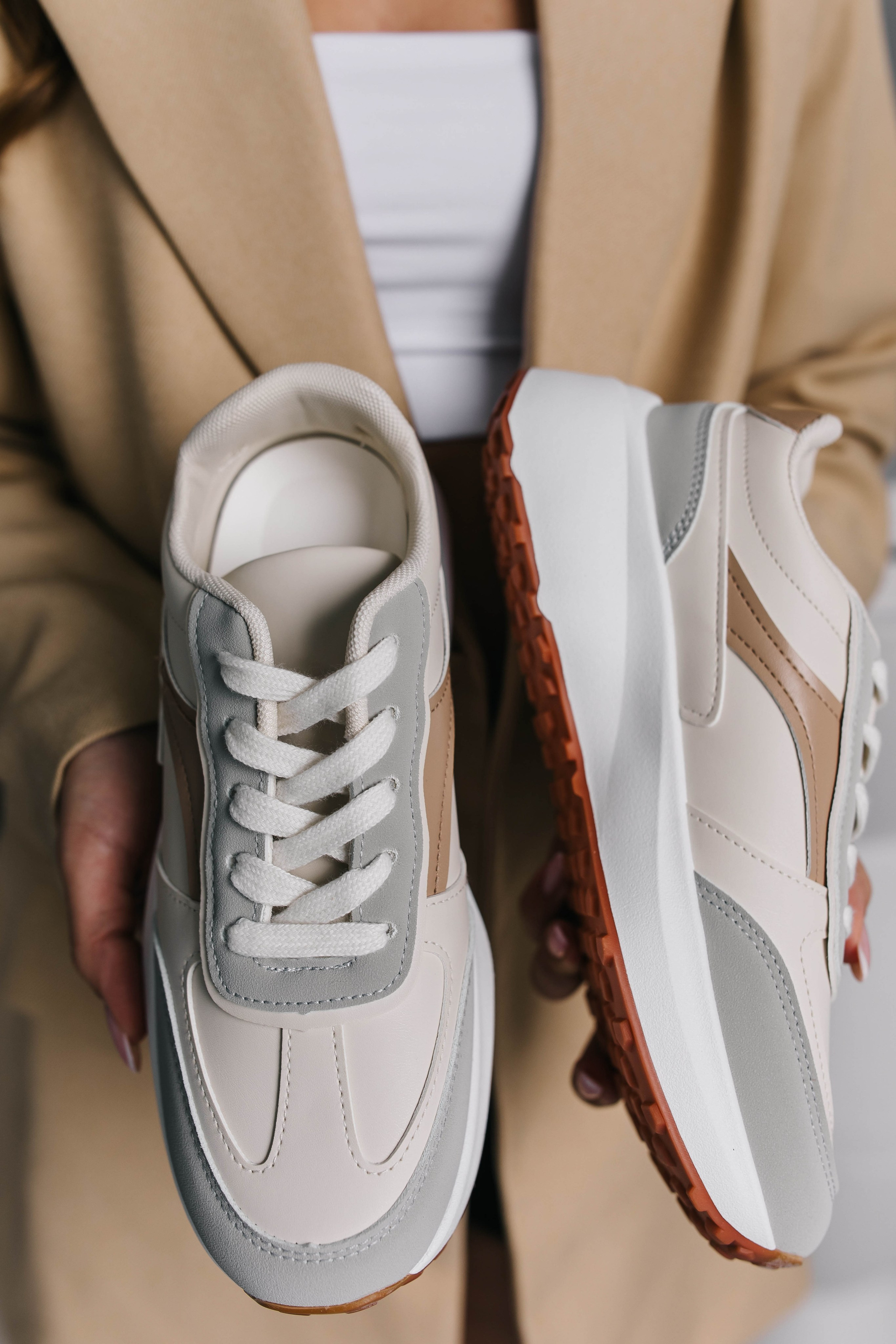 Кроссовки как в Pinterest. Профессиональный фотограф