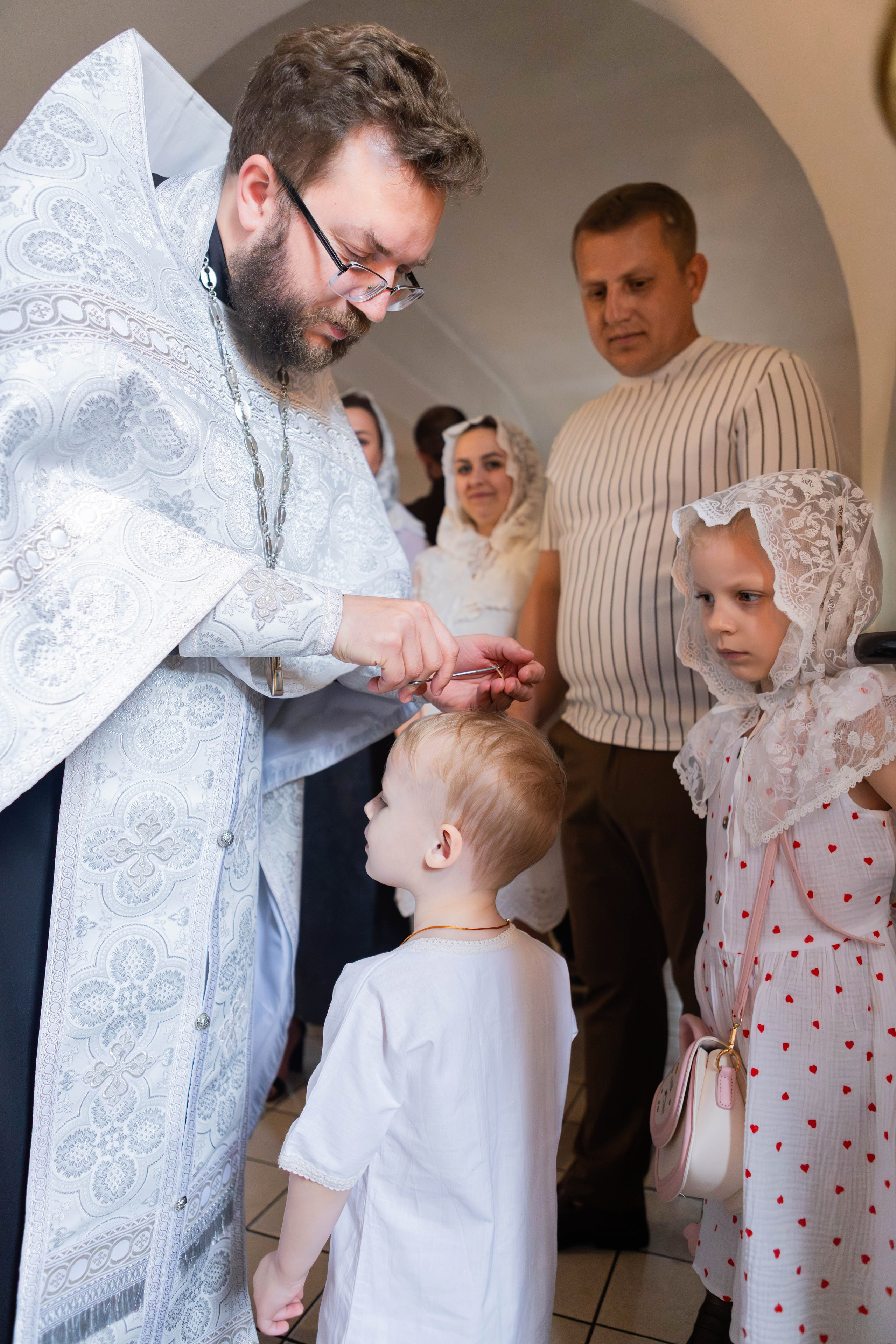 Крещение Владислава. Храм Воскресения Христова (Памирская). Свадебный семейный и детский фотограф в Краснодаре Карина Федоровская