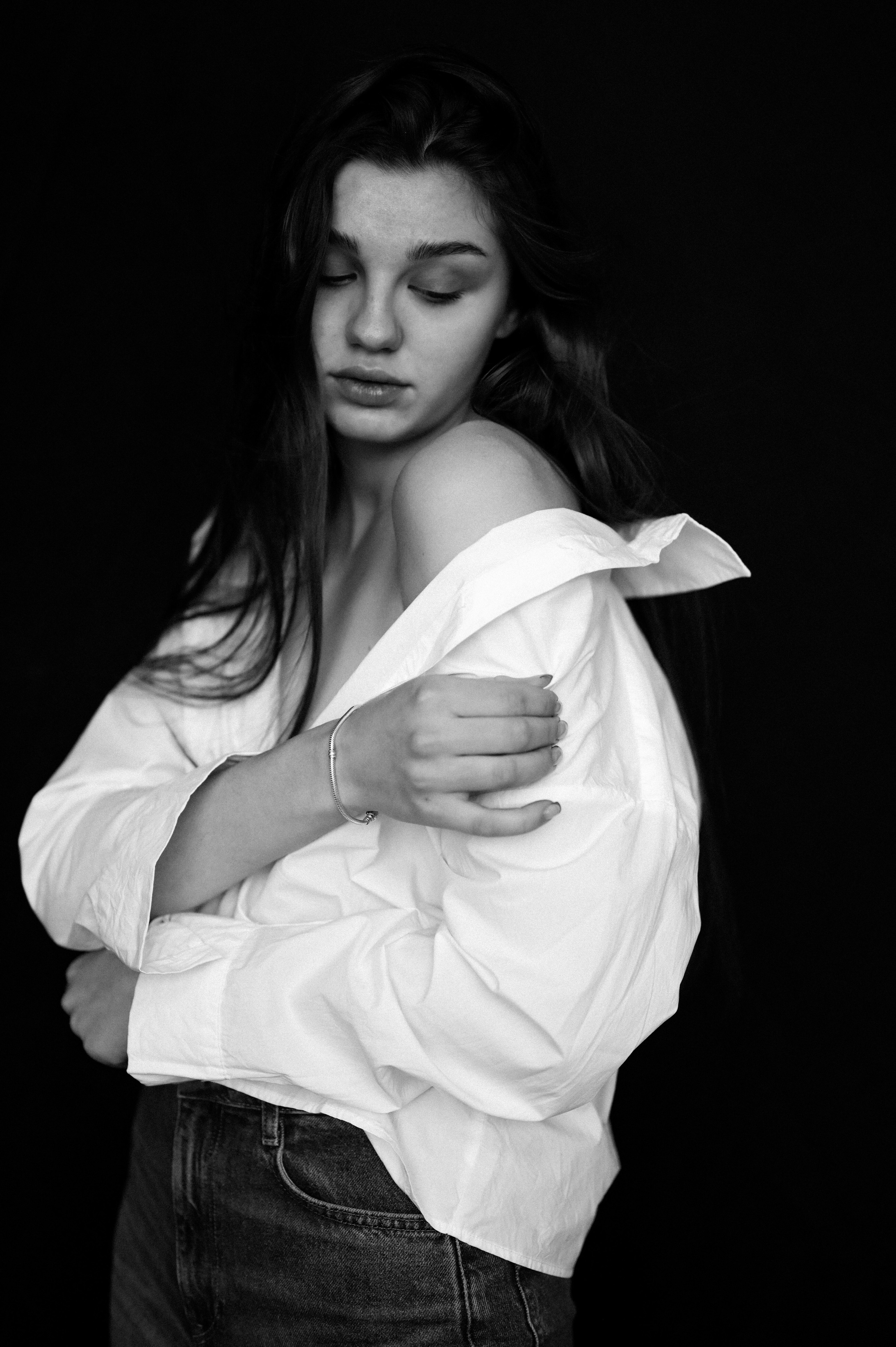 Женский портрет. Главная