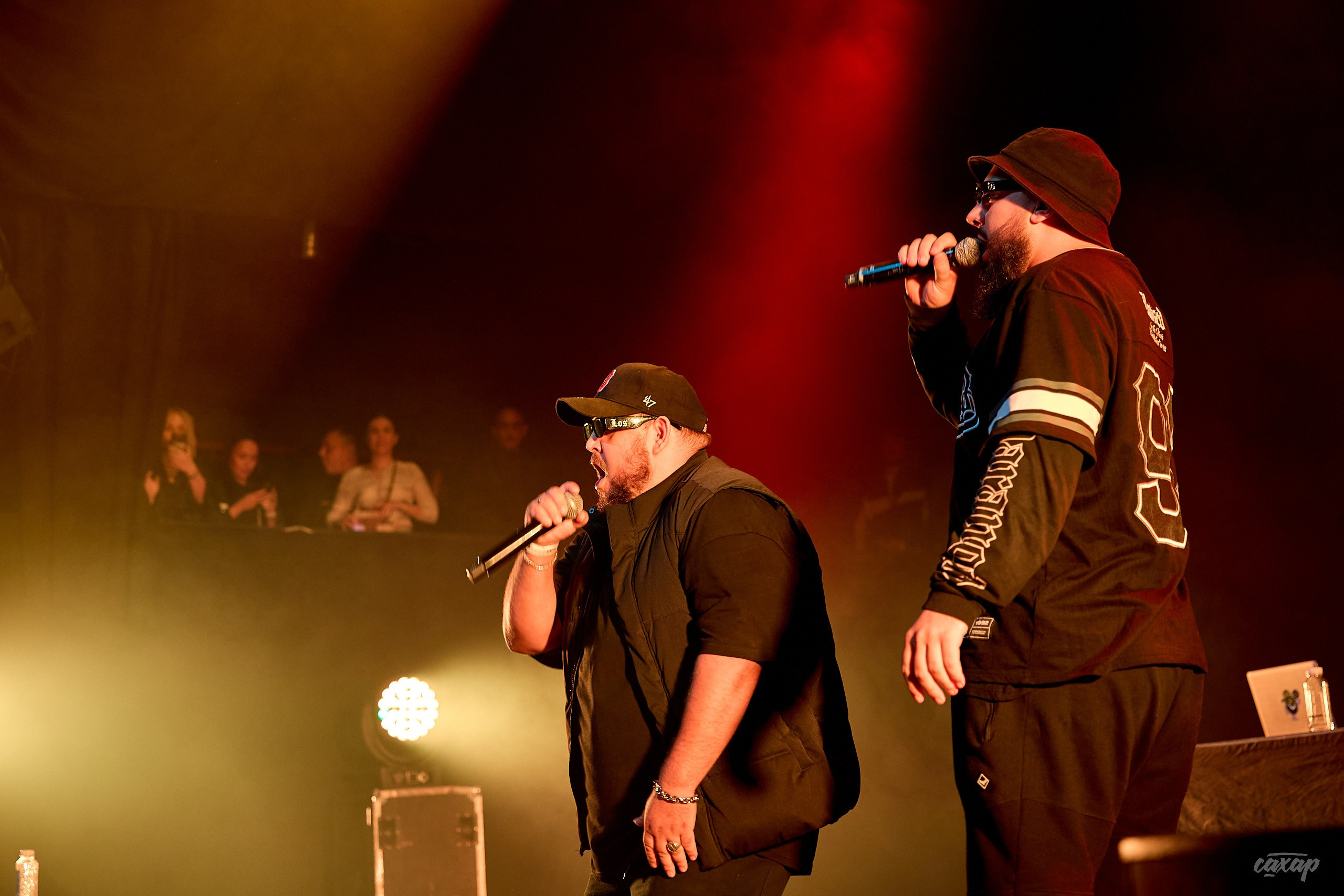 ONYX. Профессиональный фотограф в Екатеринбурге Юра Сахар