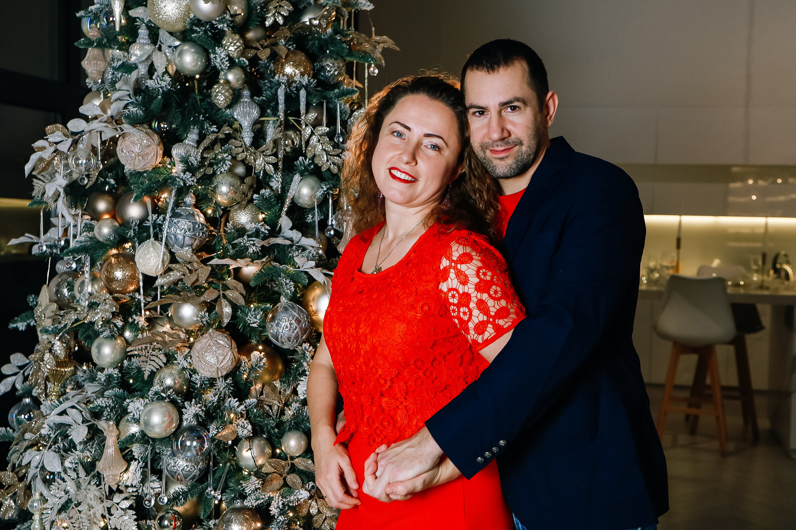 Дружная семья с четырьмя детьми. Визуал для эспертов и блогеров