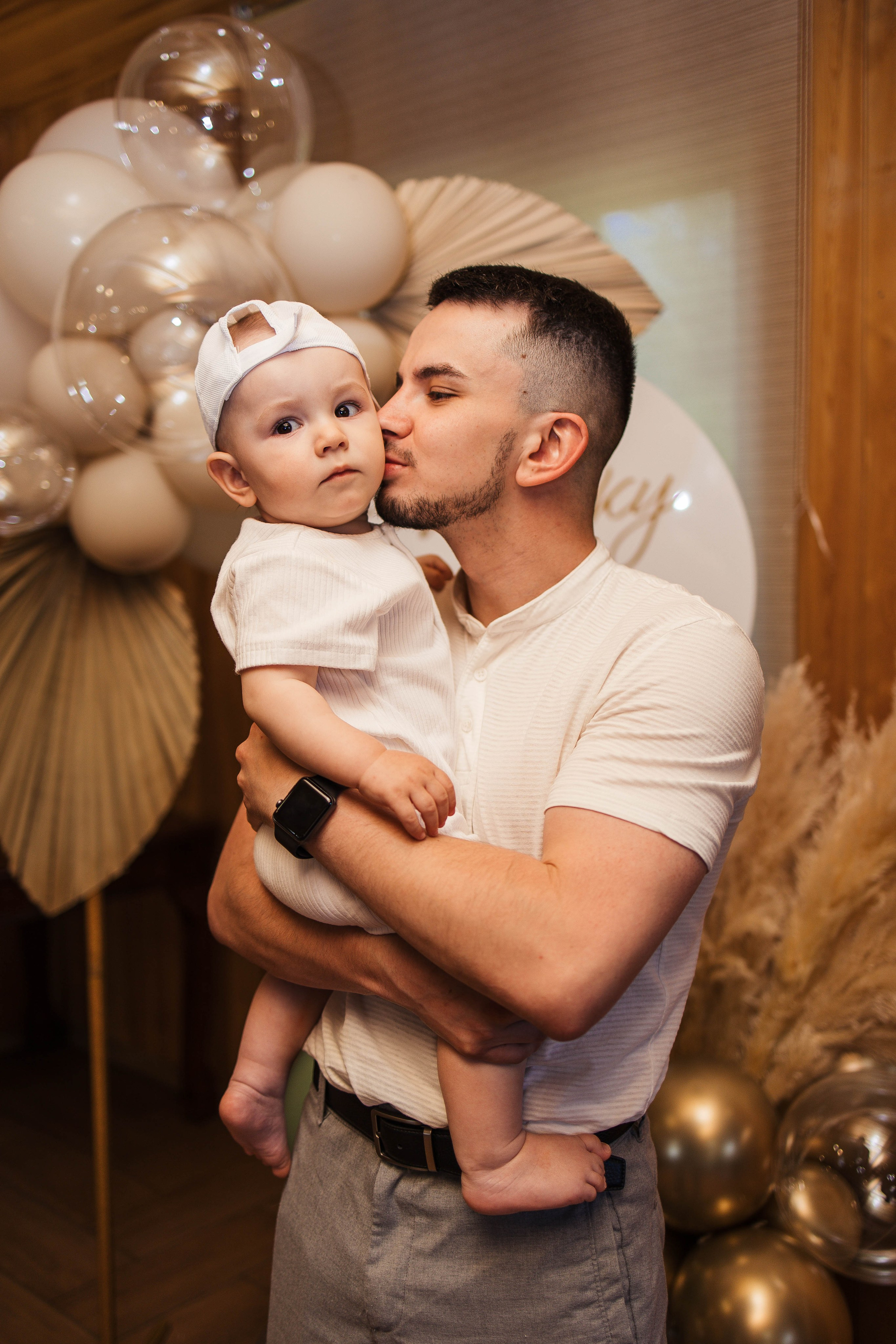 Марку годик. Главная