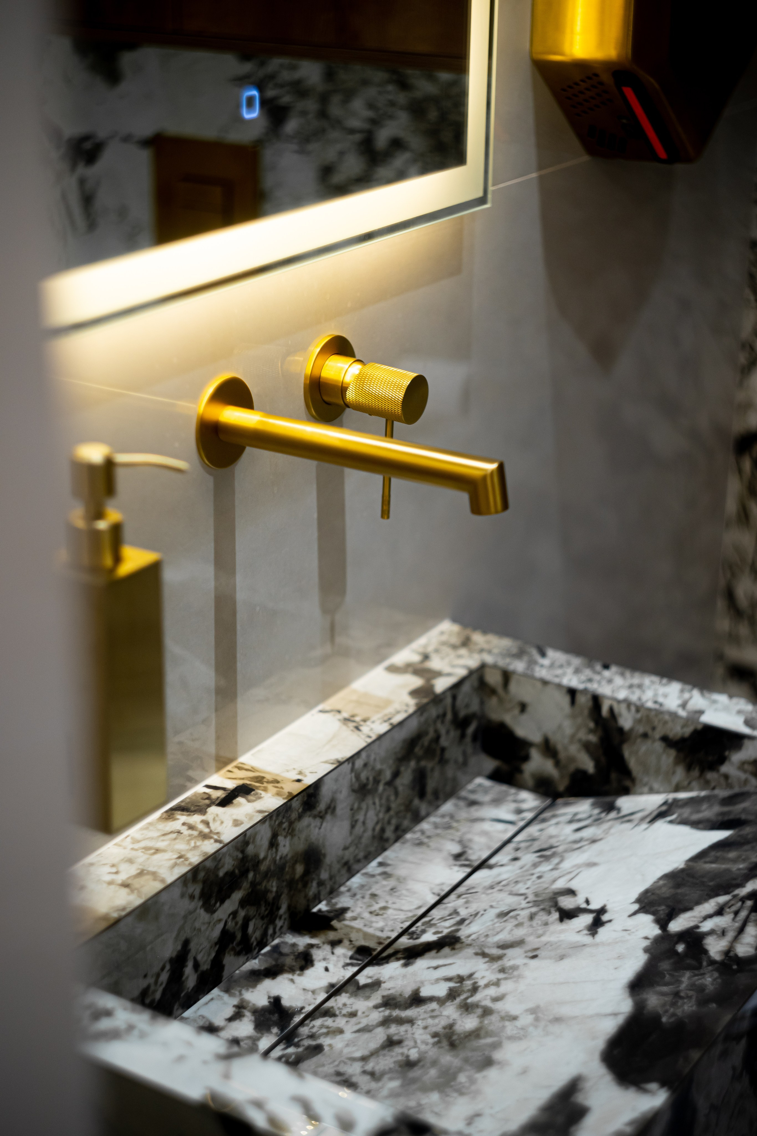 Медицинские учреждения