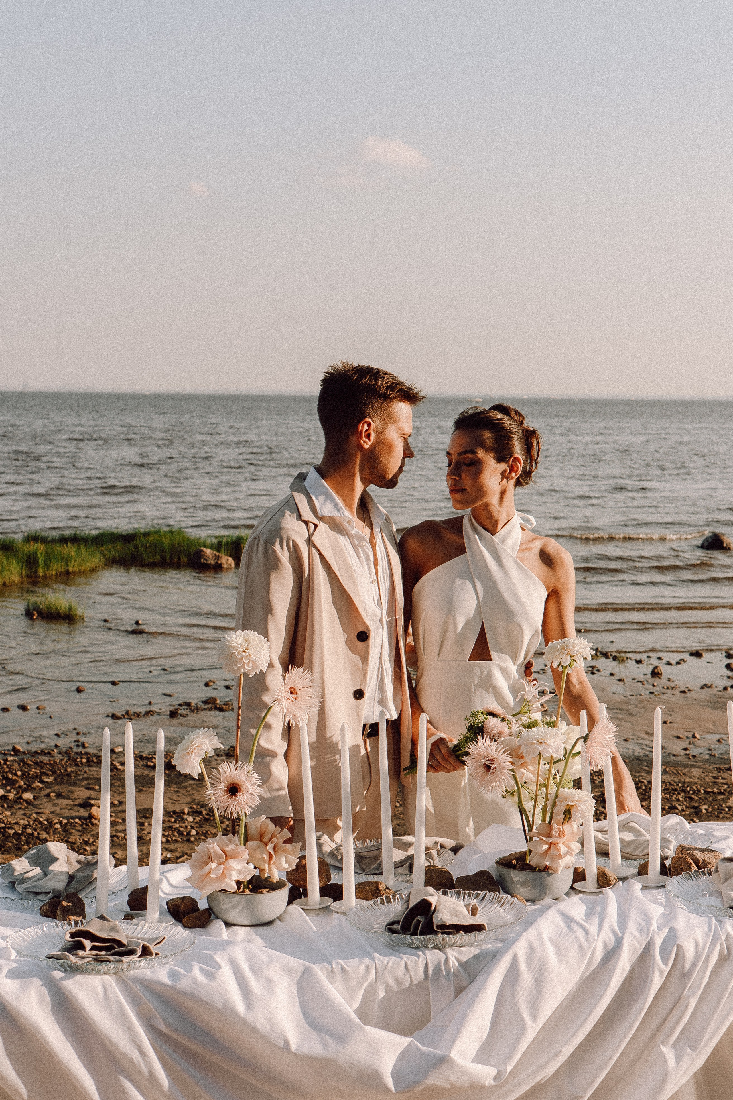 СВАДЕБНАЯ ФОТОСЕССИЯ ВЫЕЗДНОЙ ЦЕРЕМОНИИ (ФИНСКИЙ ЗАЛИВ). Профессиональный фотограф, Санкт-Петербург — Виктория Богомолова