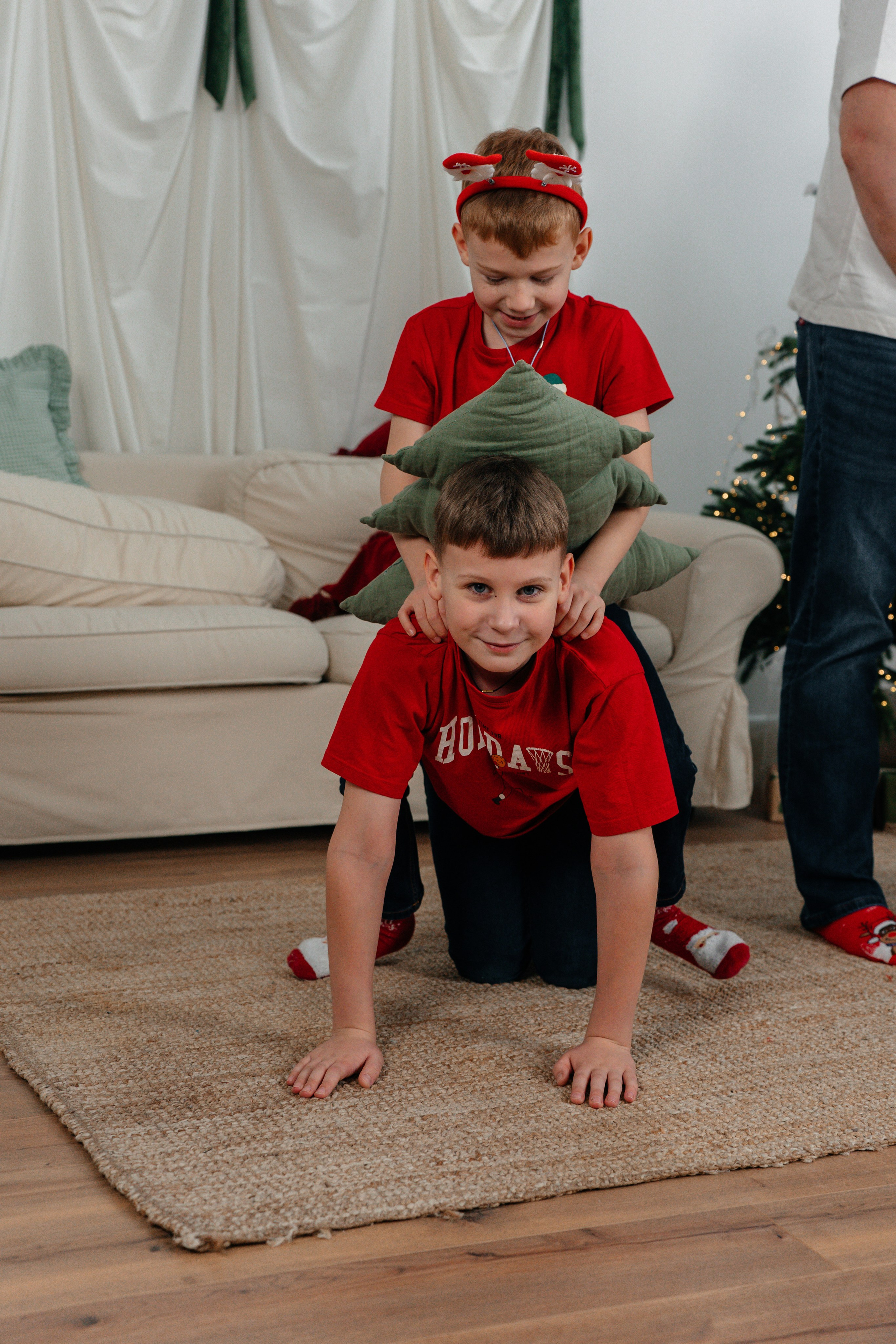 Семейная съёмка — Новый год. Ваш семейный фотограф в Минске — Вика Трегубова