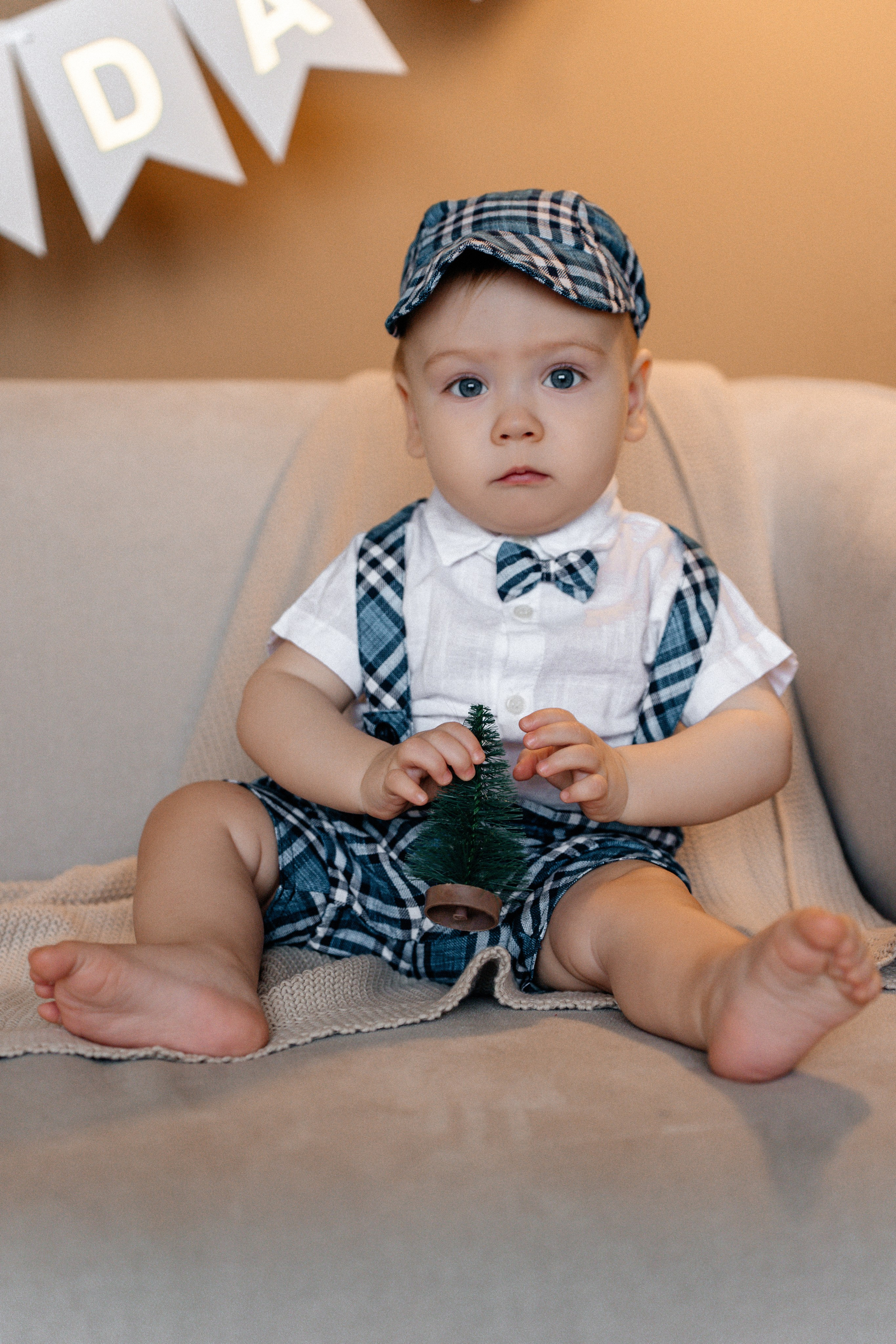 Наш сладкий малютка отметил годик. Ваш семейный фотограф в Минске — Вика Трегубова