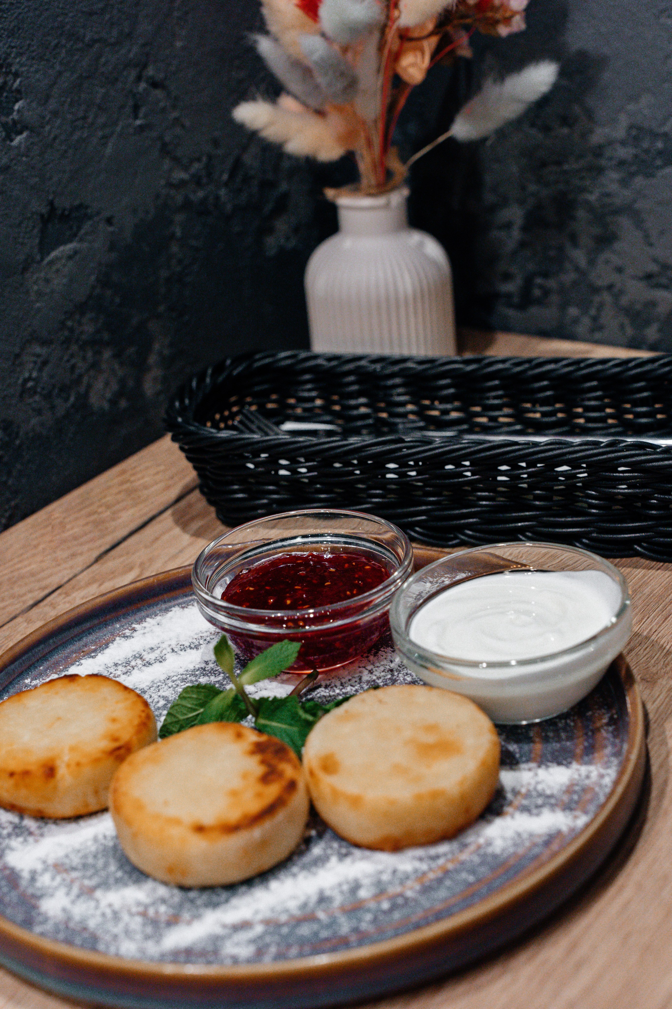 Контент- съёмка для кофейни «ЗАРЯД». Ваш семейный фотограф в Минске — Вика Трегубова