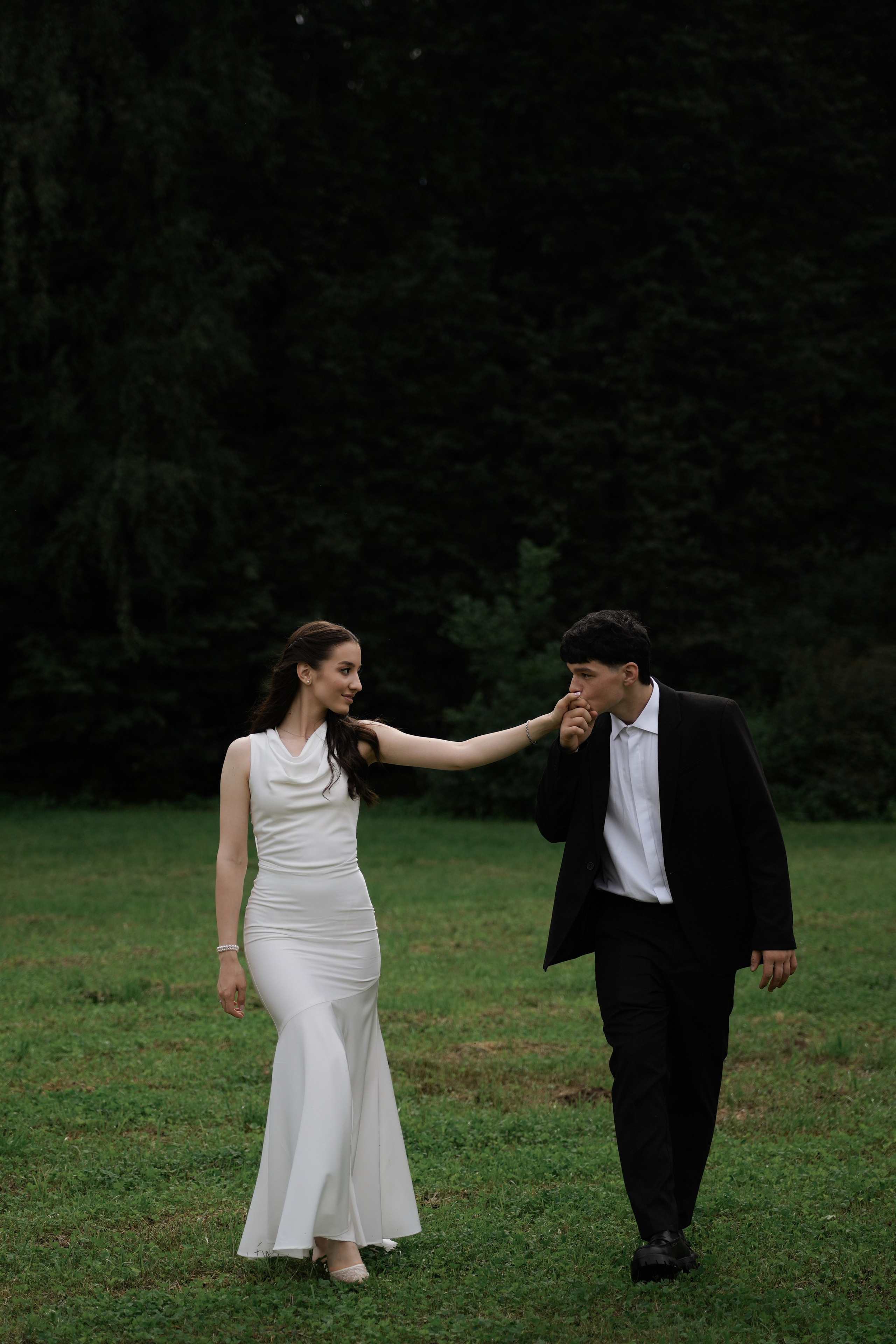 Свадебная фотосессия в усадьбе Царицыно