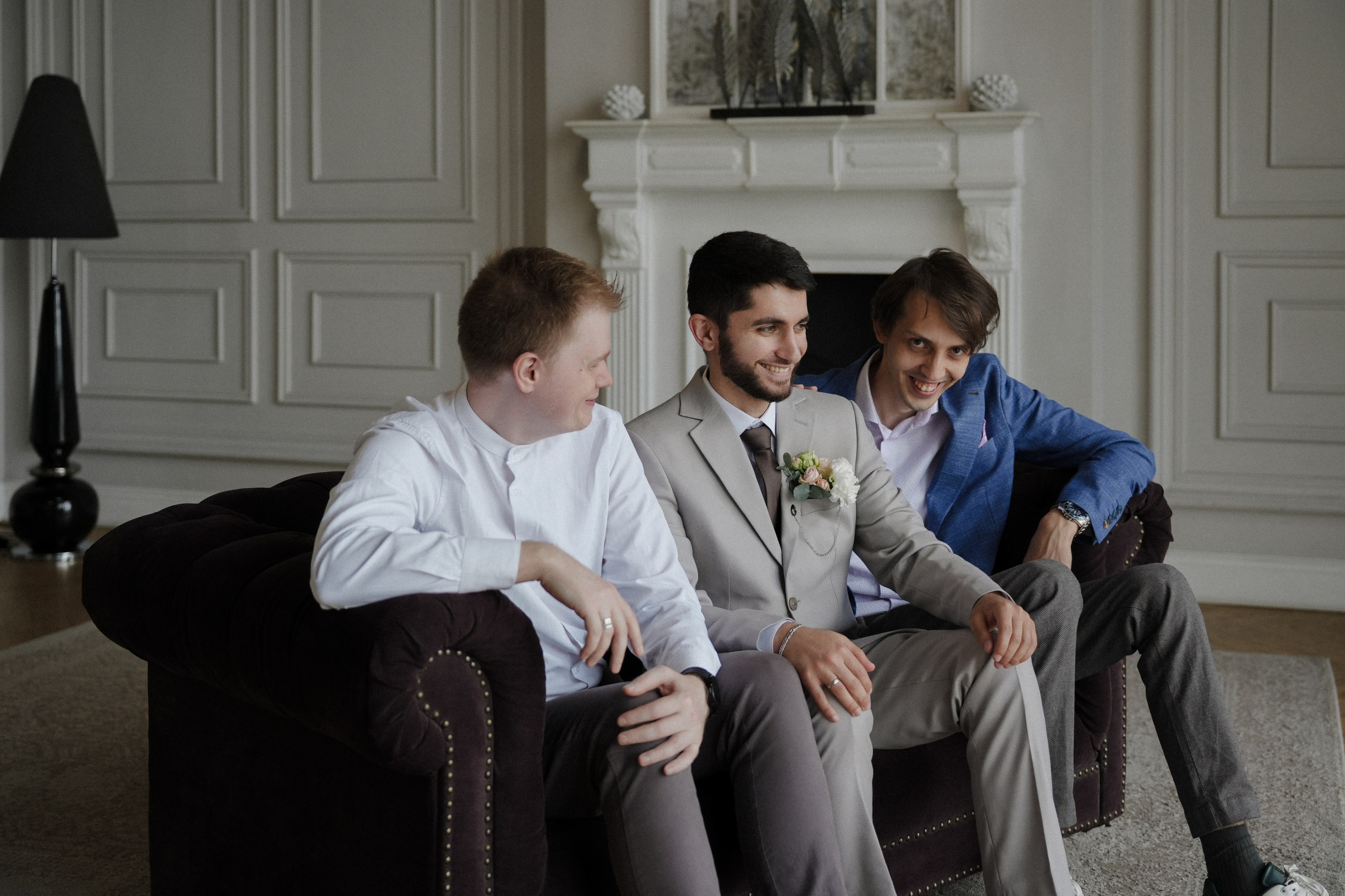 Сборы жениха и невесты, бракосочетание в Савеловском загсе, выездная церемония