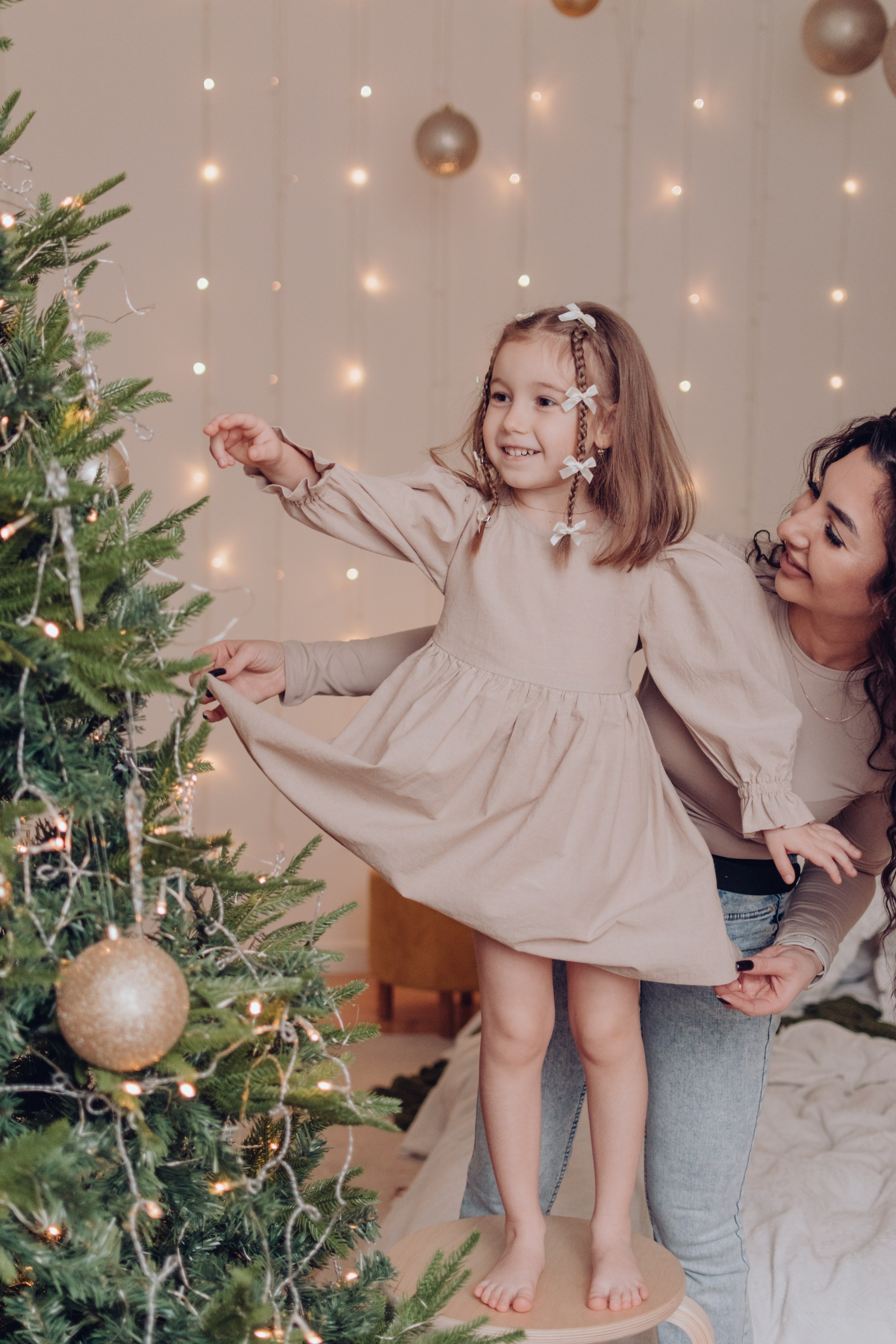 Марина и Юля, Новый год. Семейный фотограф в Тюмени Ксения Мязитова