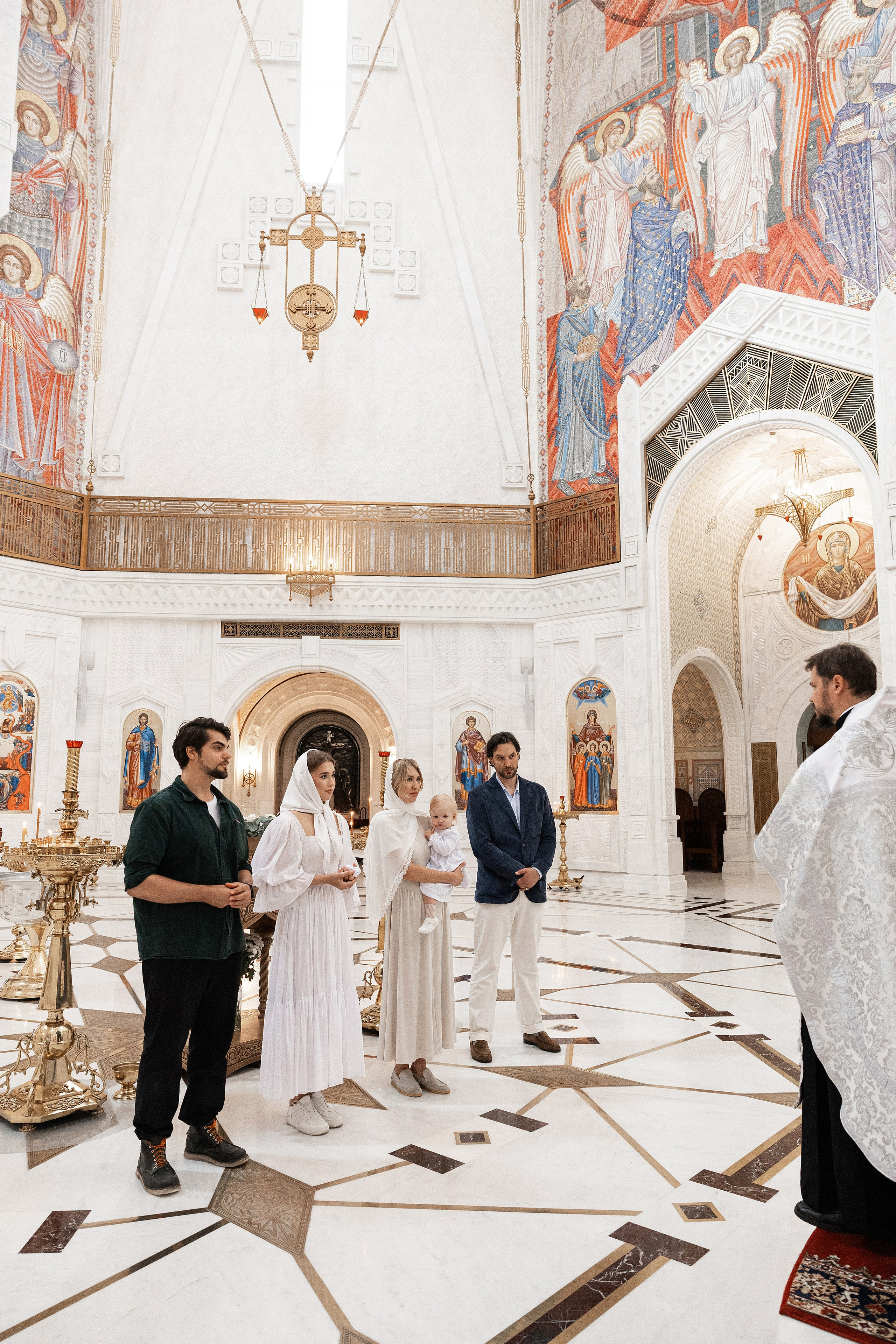 Крещение Аделины. Фотограф Крещение, Выписка москва