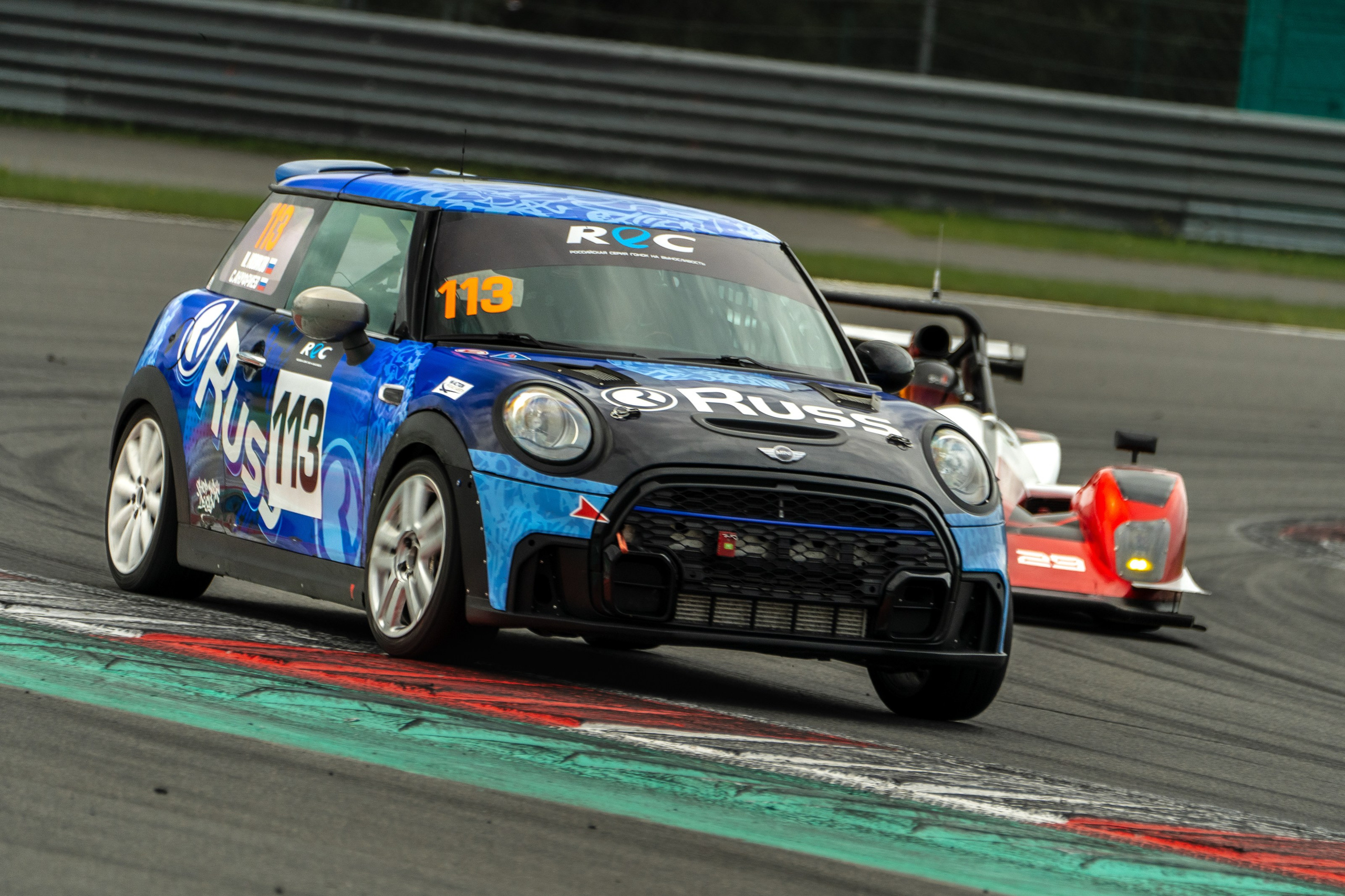 Фото четвертого этапа Российской серии гонок на выносливость. Фотограф Николай Прокофьев модельные тесты в Москве