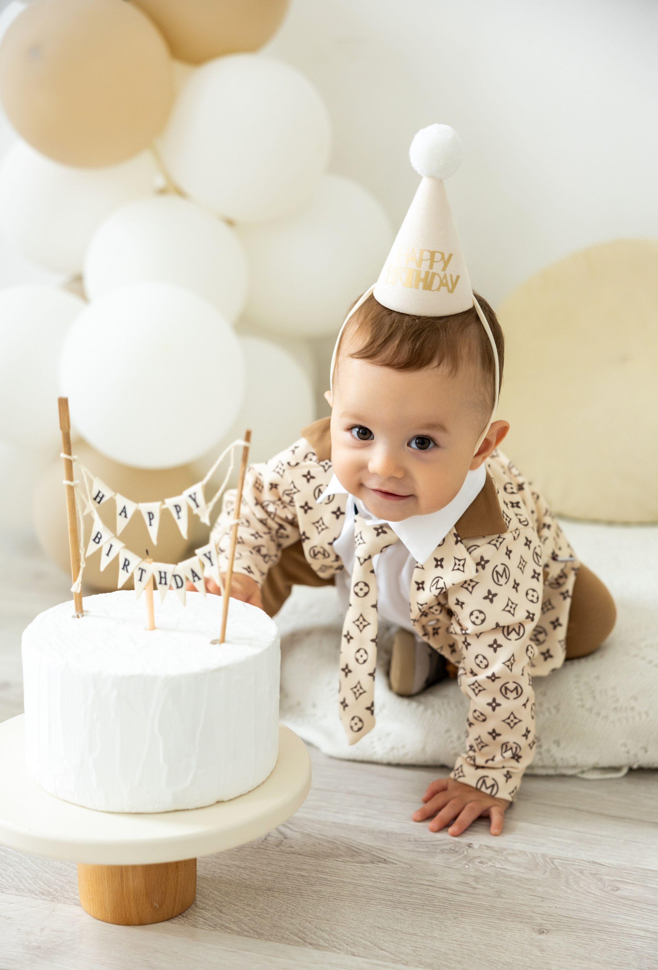 Эмиль 1 годик. Kharchenkotatianaweddingphoto