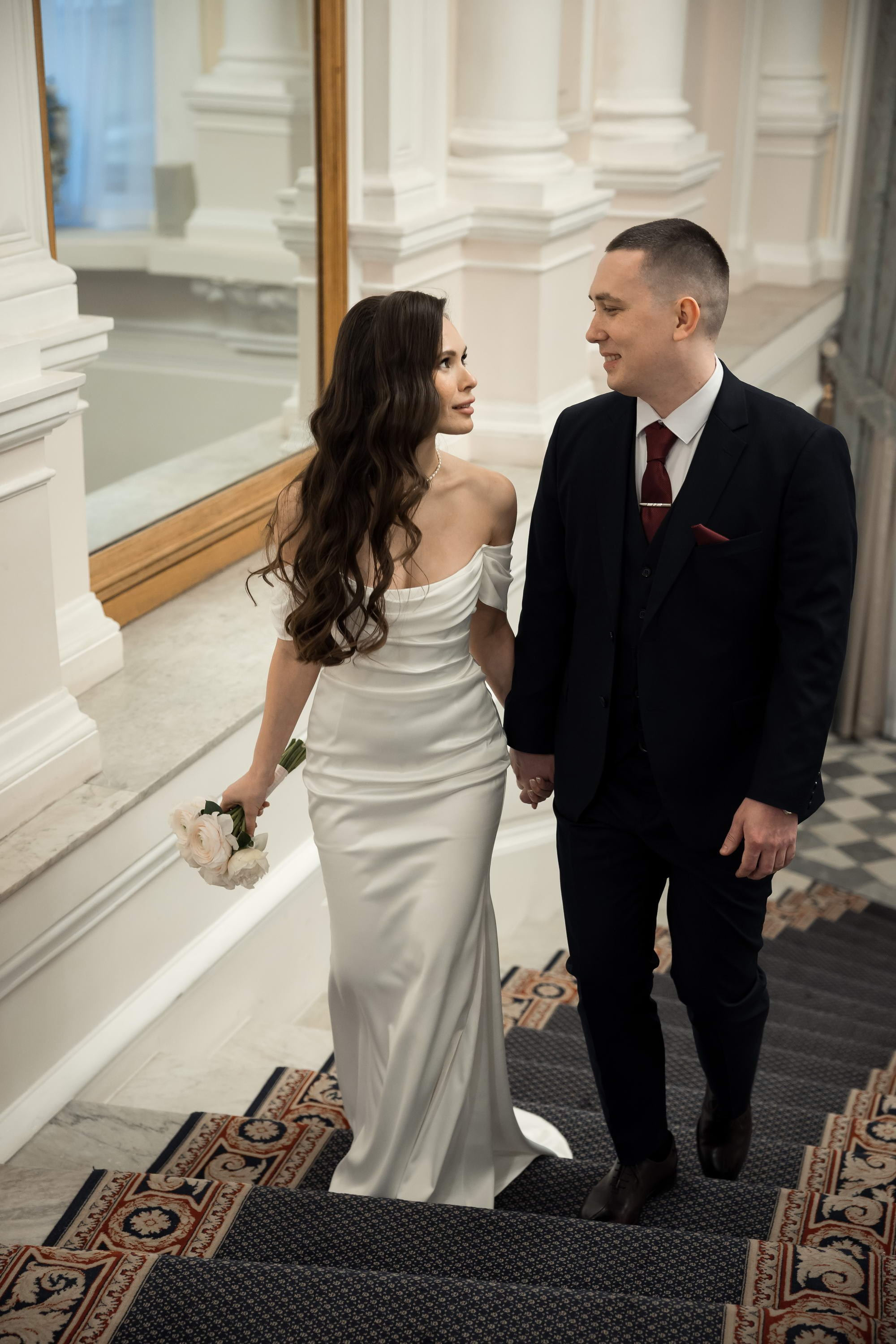 Свадебная фотосессия на Фурштатской. Свадебный фотограф Игорь Брундасов 8PHOTO на свадьбу венчание загс СПб