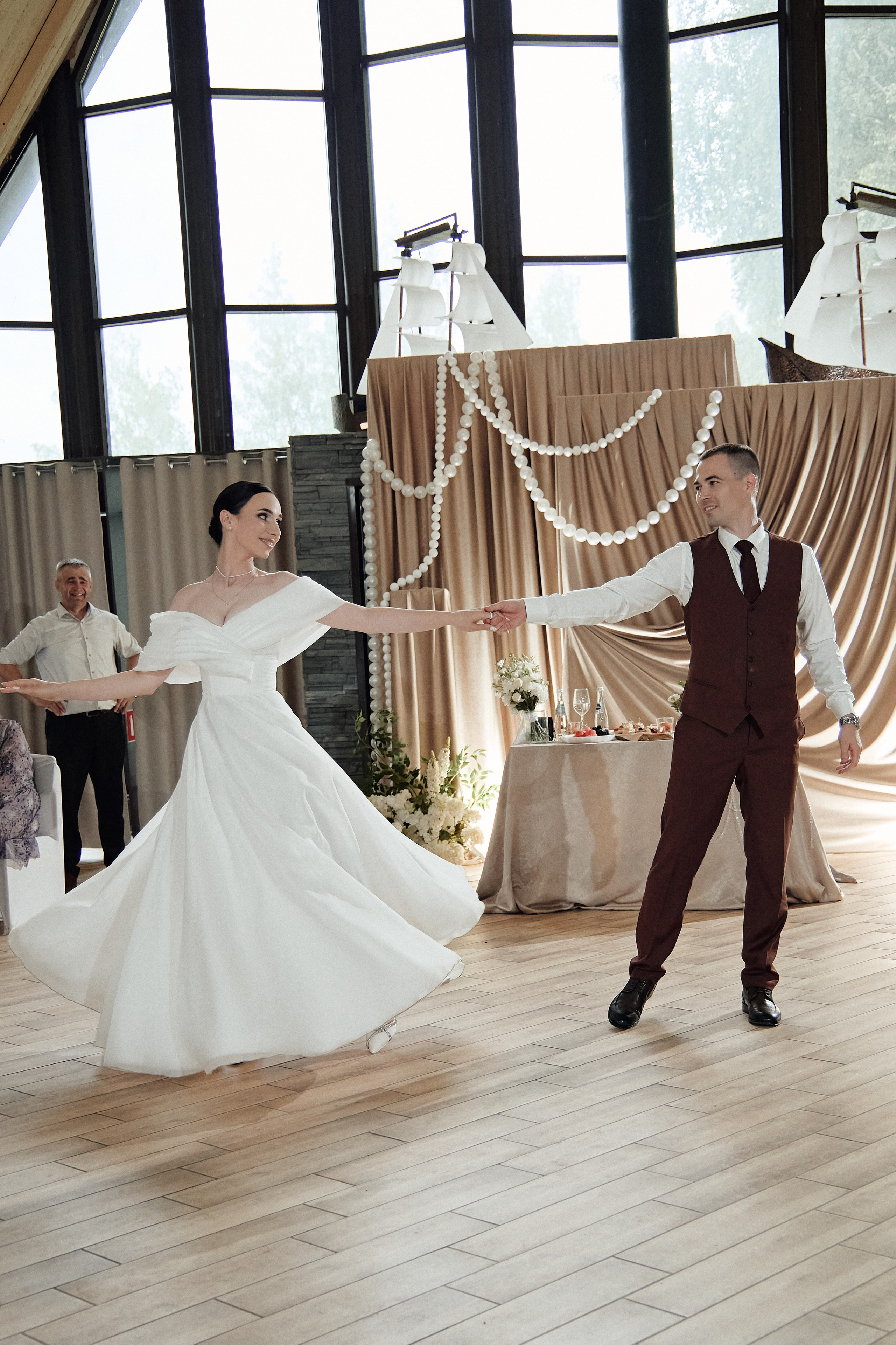 Егор и Лаура. Свадебный фотограф Чайковский