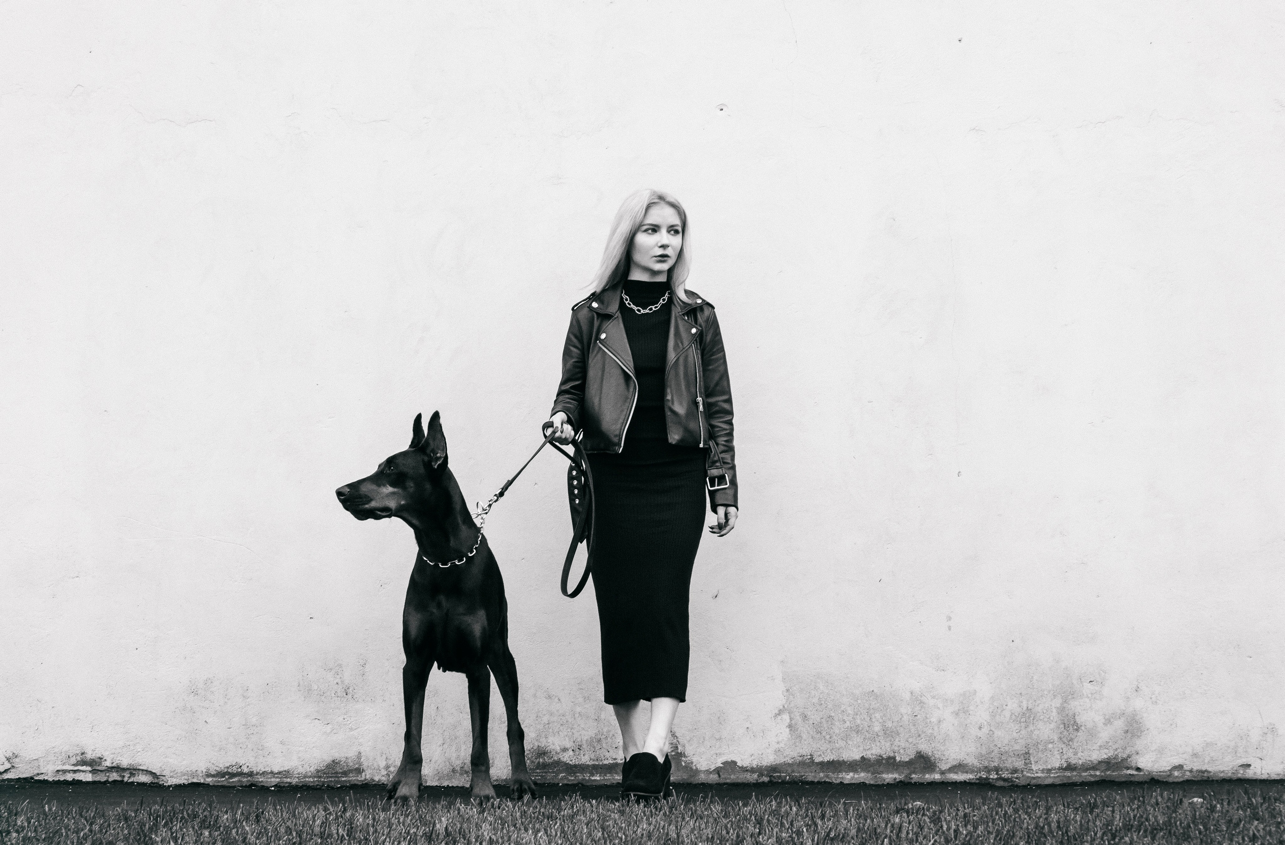 Лиза Саган, черно белая фотосессия