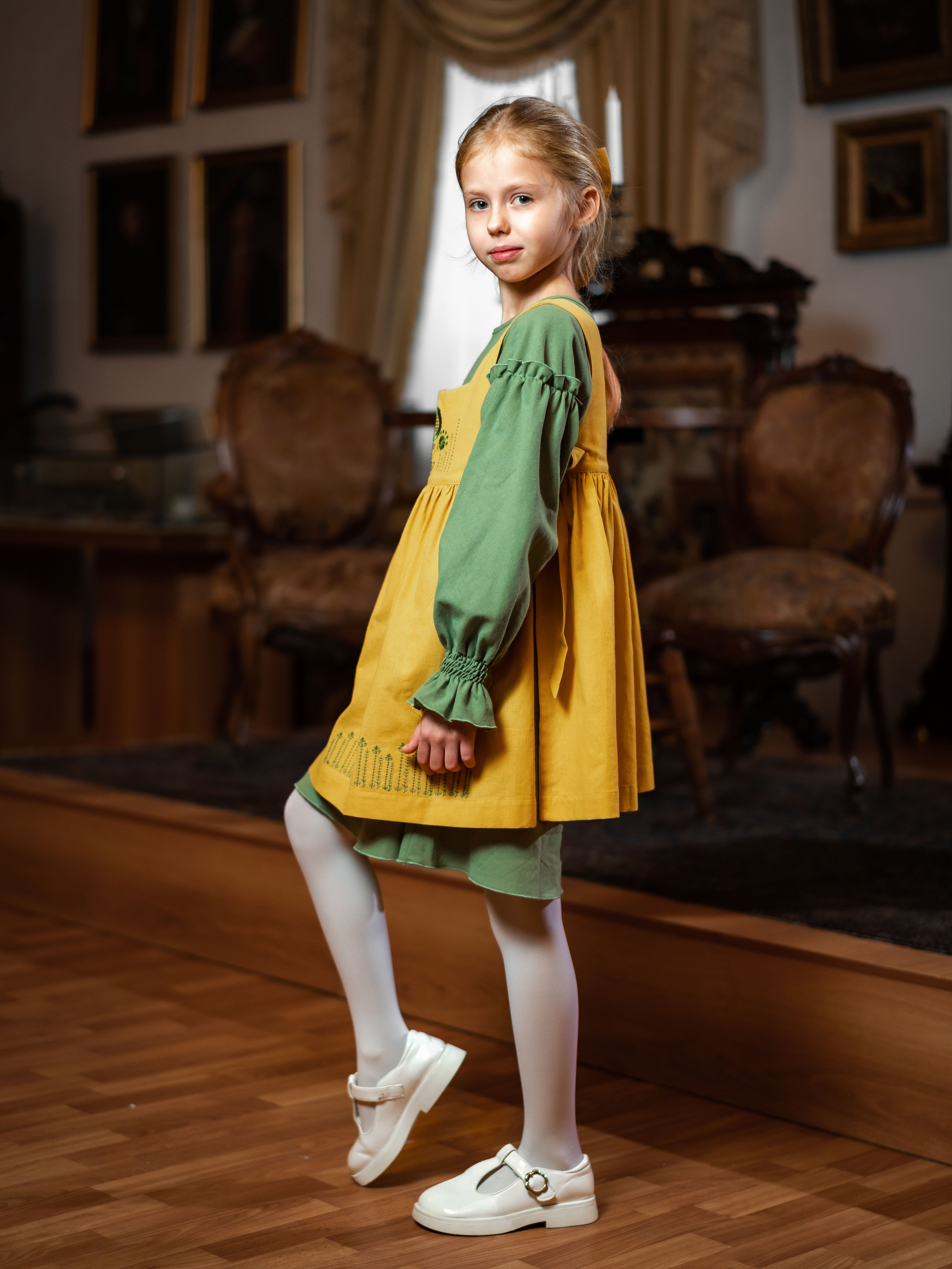 Показ одежды в рамках выставки «105. Лучшее». Фотограф Москва