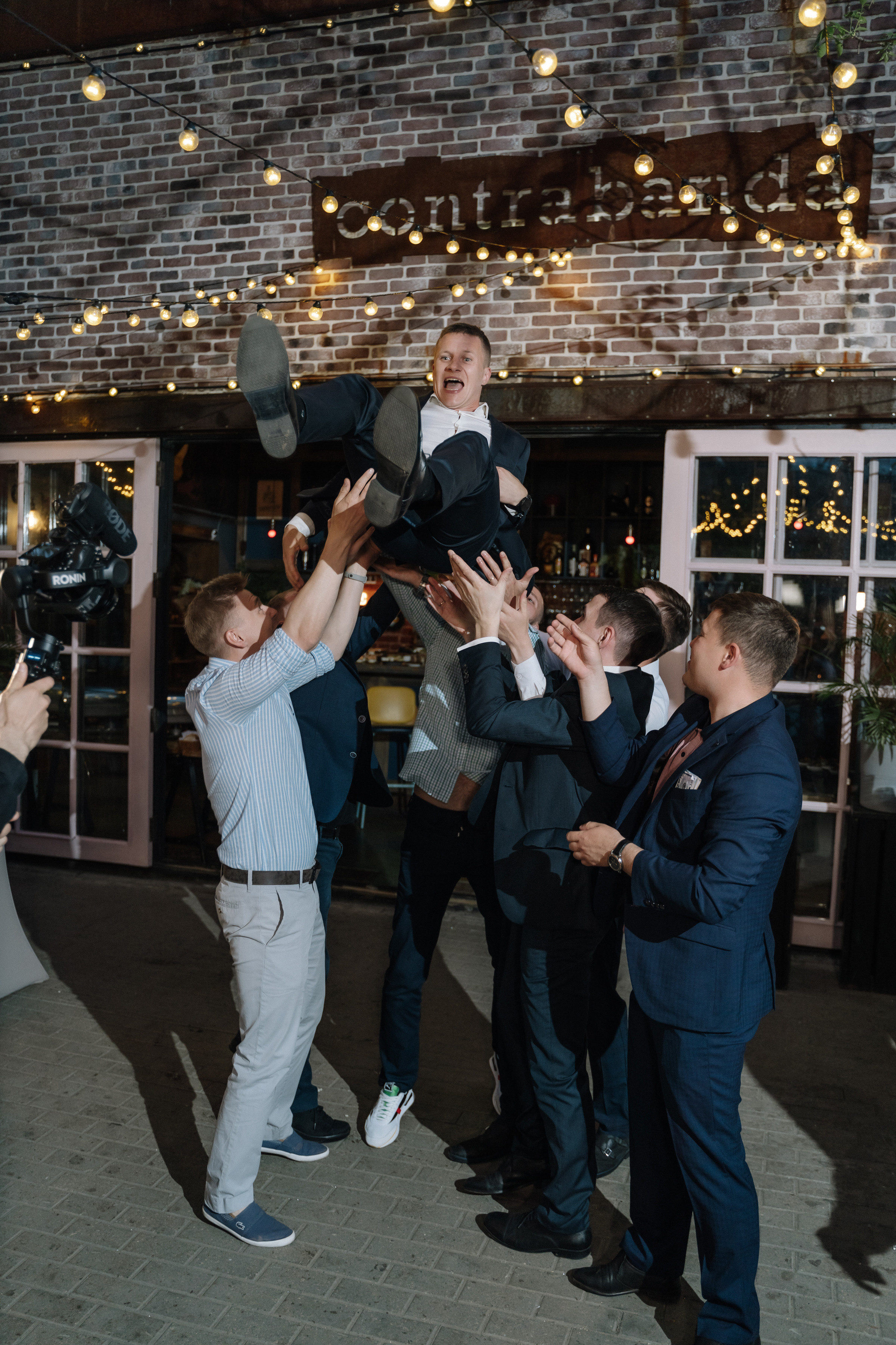 День 2. Вечериночка. Фотограф Ксения Тимченко. Бережно к вам и вашим чувствам