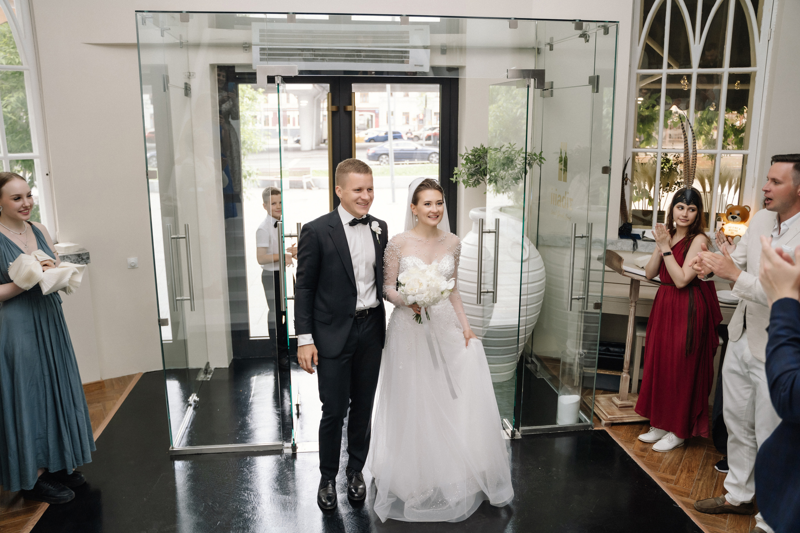 День 1. Все по-классике. Фотограф Ксения Тимченко. Бережно к вам и вашим чувствам