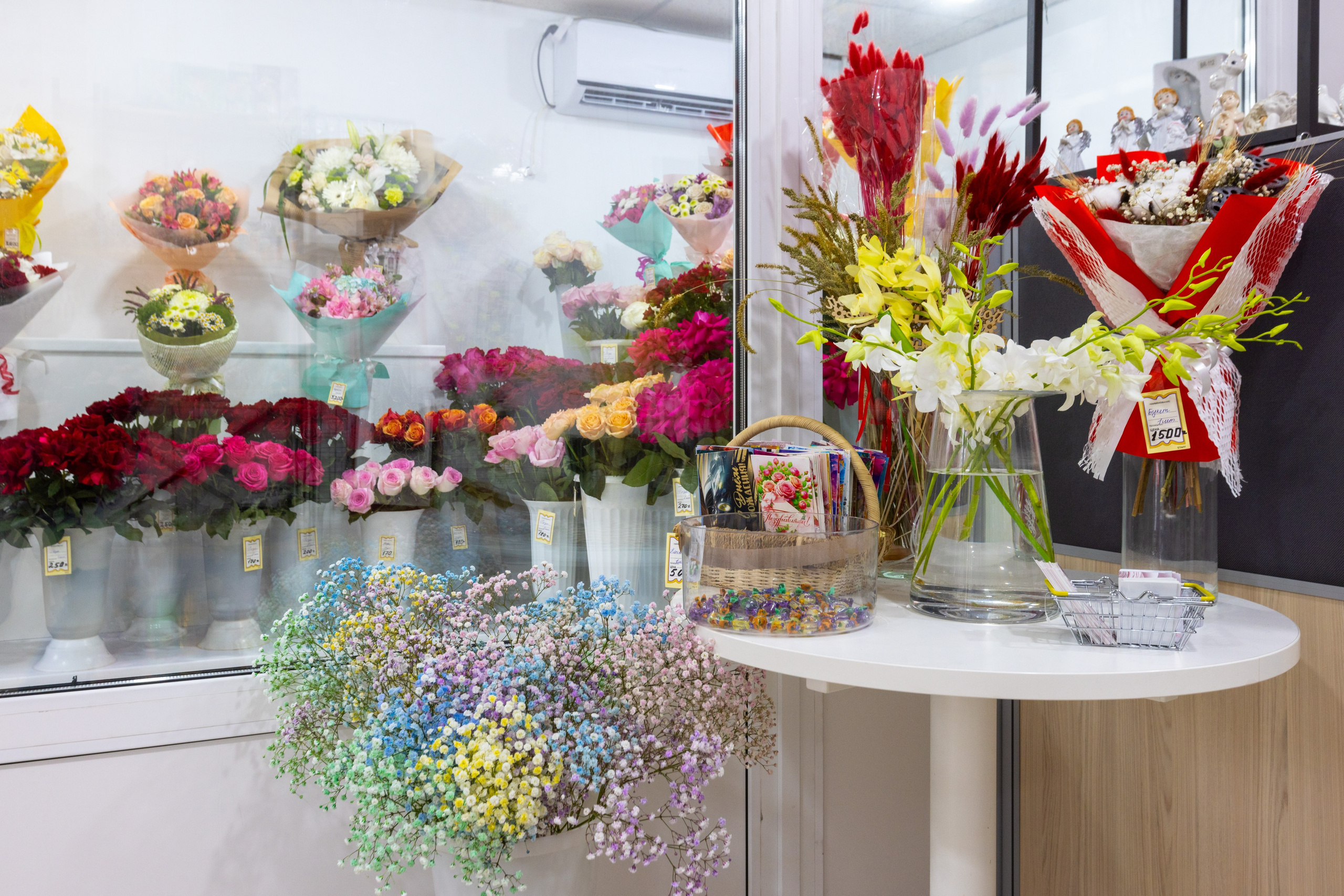 Цветы на Фрунзе «FF». Фотограф в Туле Крупский АнДРей. Фотостудия «КАДР71» в Туле