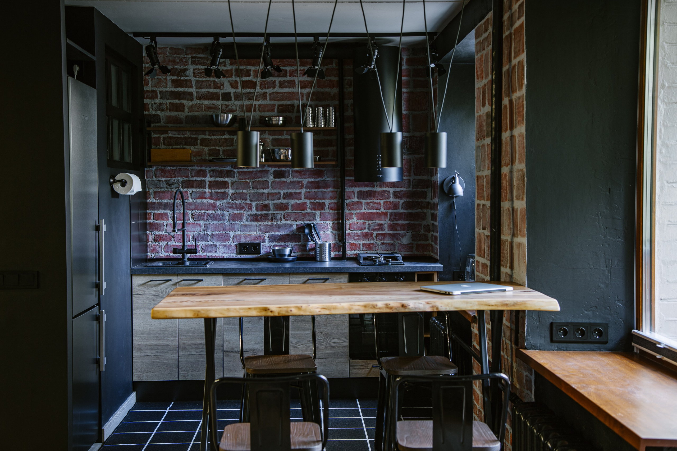 Кошкин дом. Фотограф Оля Батист