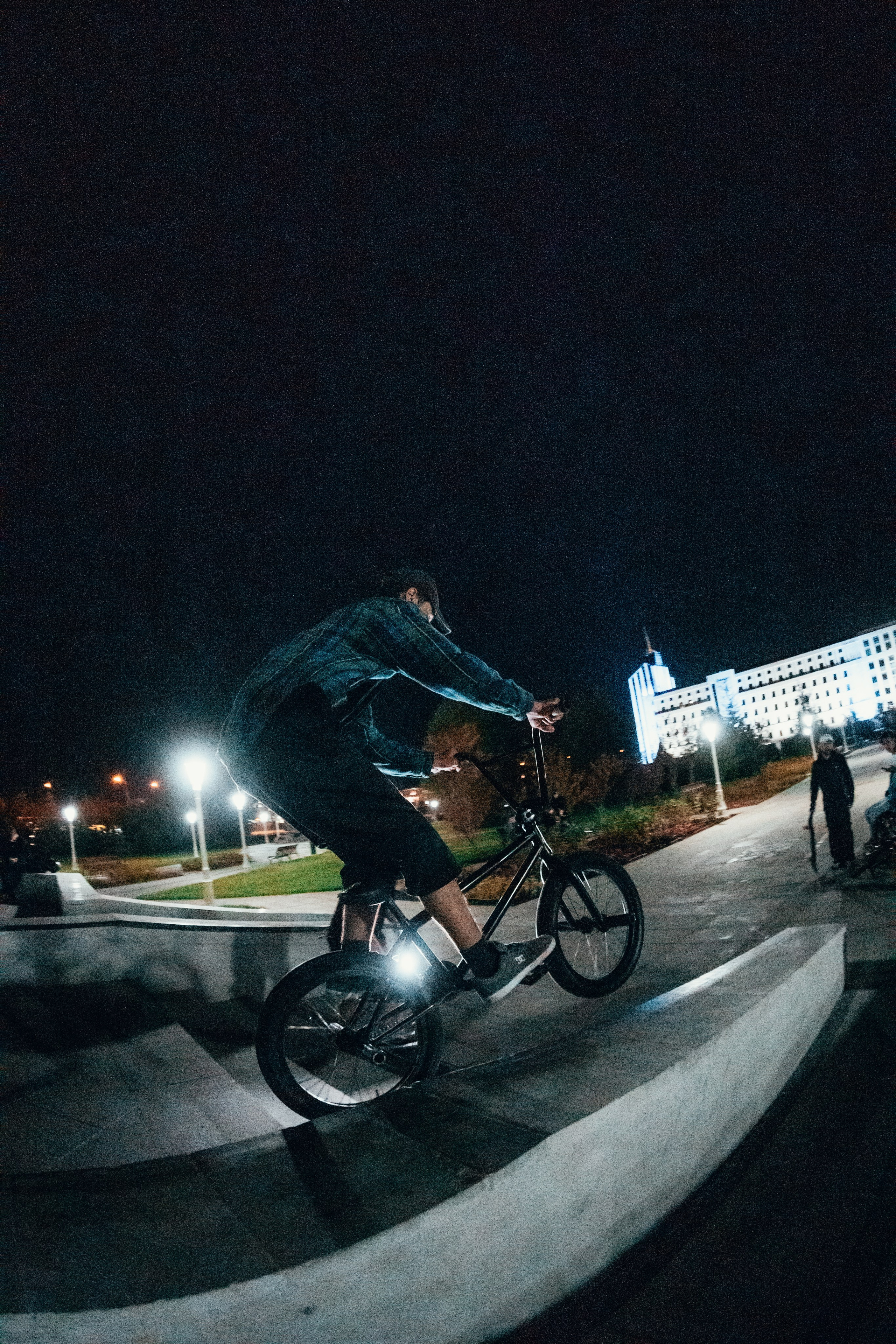 Night ride. Главная