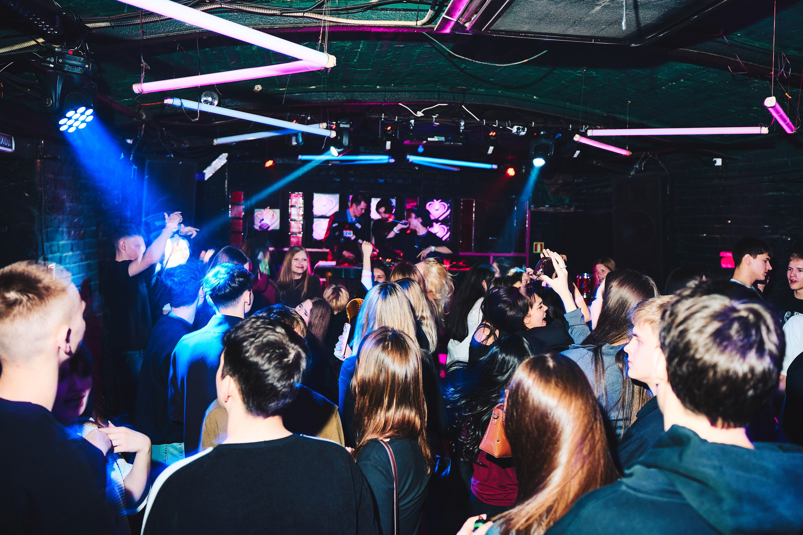 Ночной клуб BIBLIOTEKA. Репортажный, свадебный и портретный фотограф в Казани | Ринат Миниханов