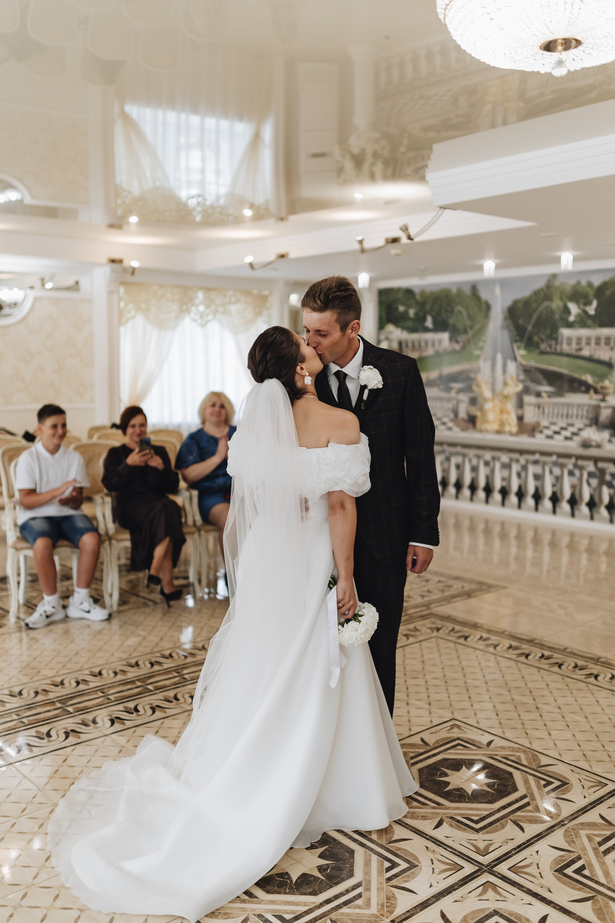 Четвертый Дворец (Петергоф). Jen.swph Свадебный фотограф