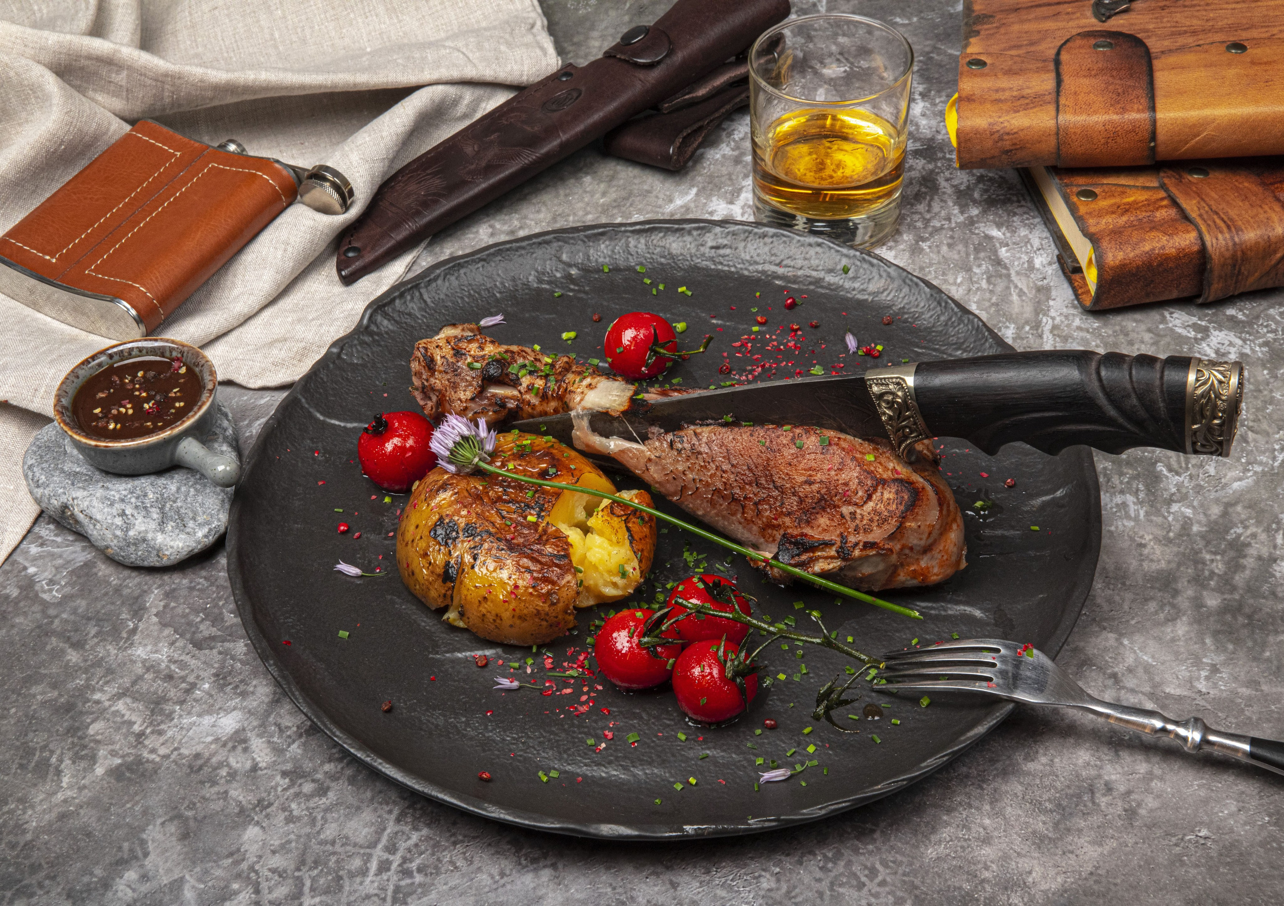 Художественная съёмка блюд с участием фуд-стилиста. Фуд-фотограф Илья Милоданов съемка в Москве и Московской области